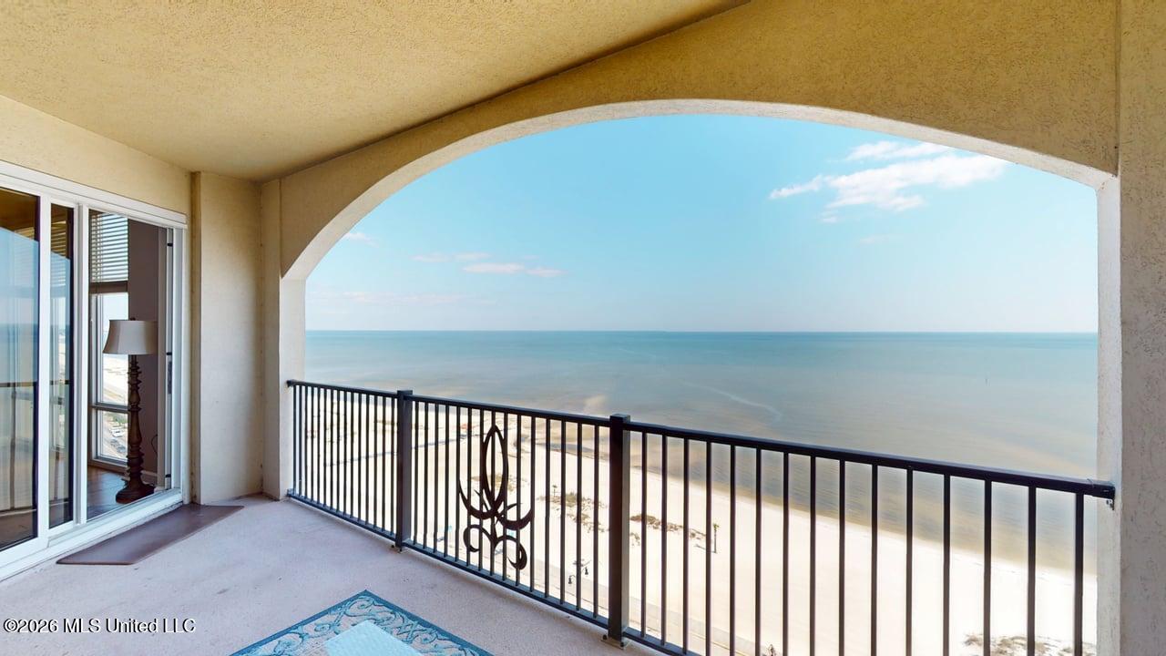 1200 Beach Drive Property Photo 24