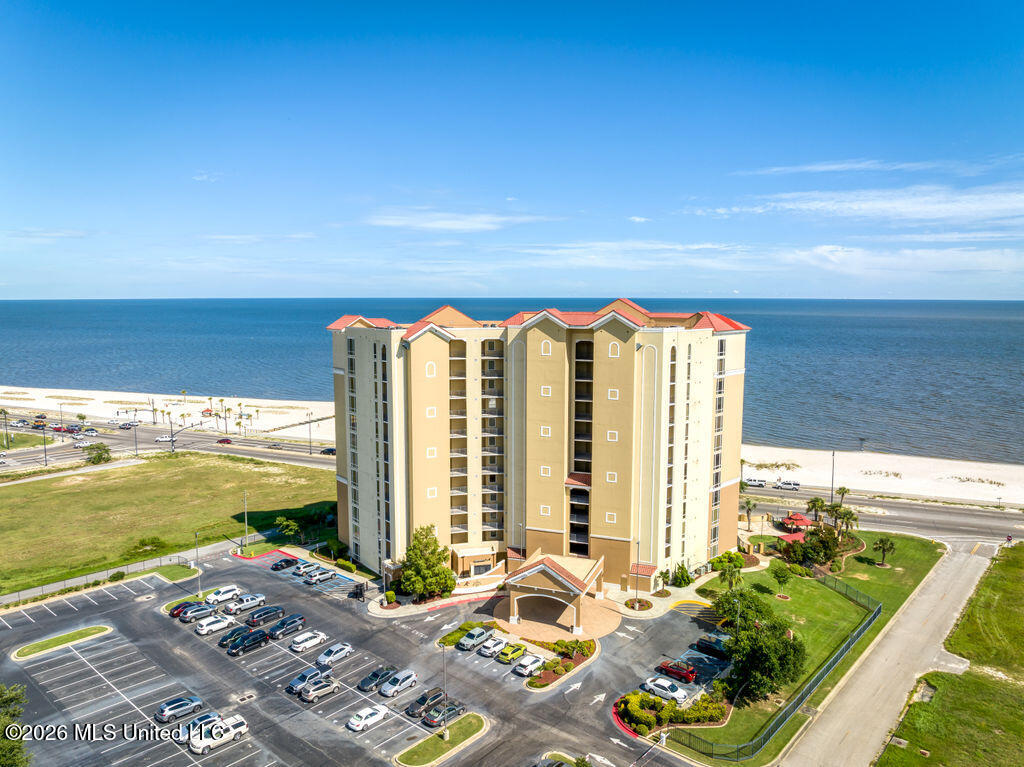 1200 Beach Drive Property Photo 33