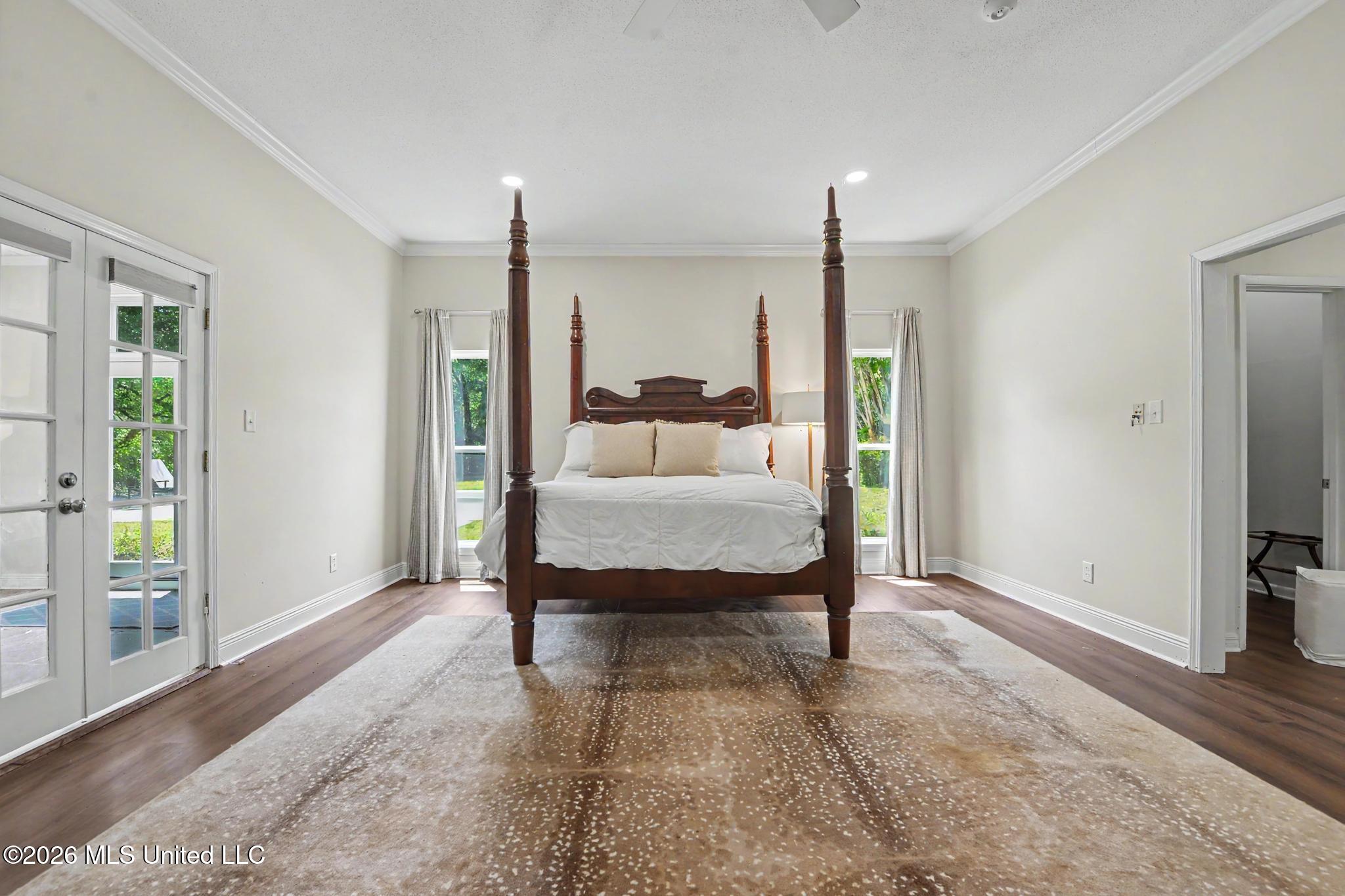 4187 Saussy Lane Property Photo 17