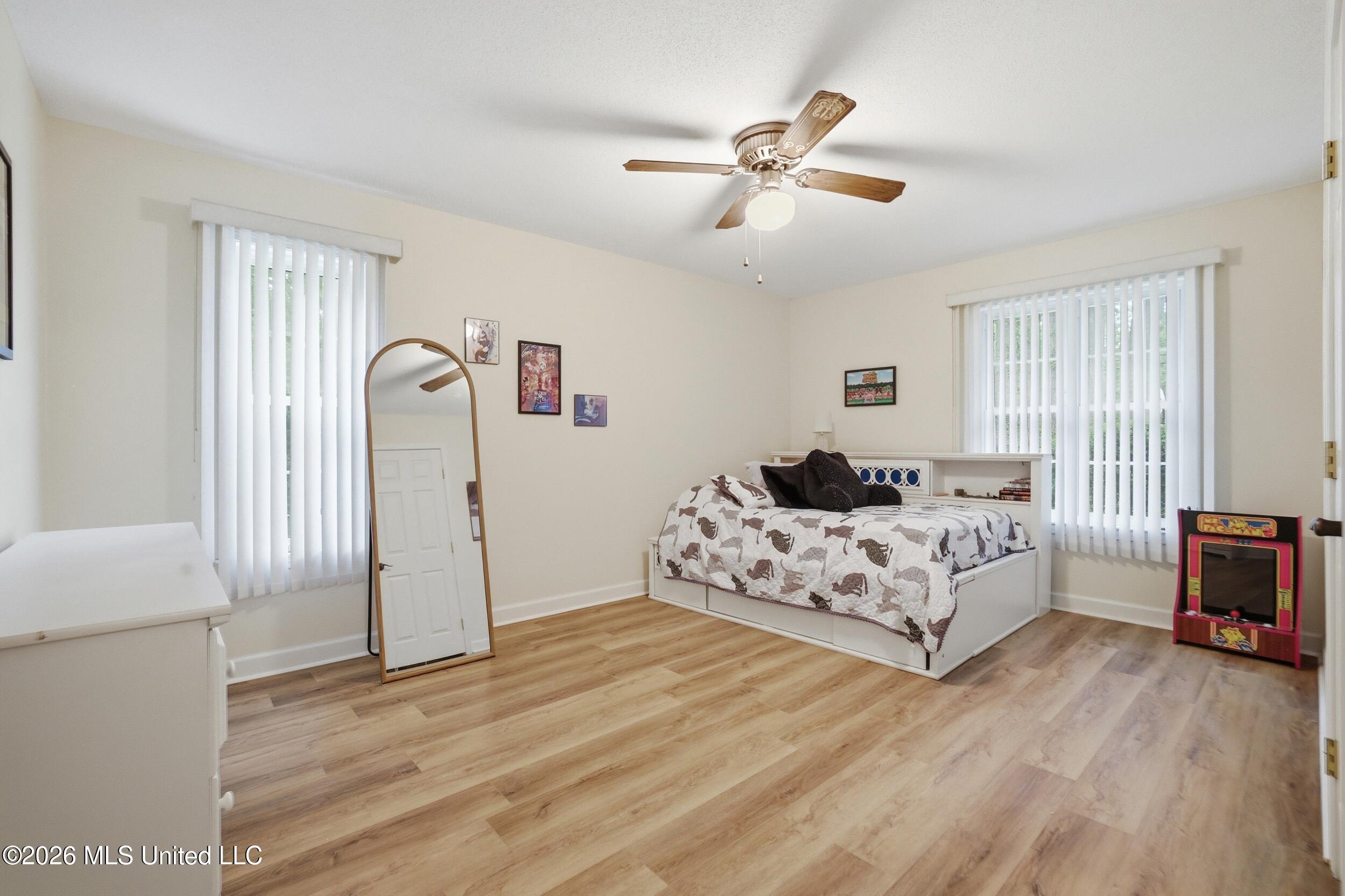 1237 Main Street Property Photo 43