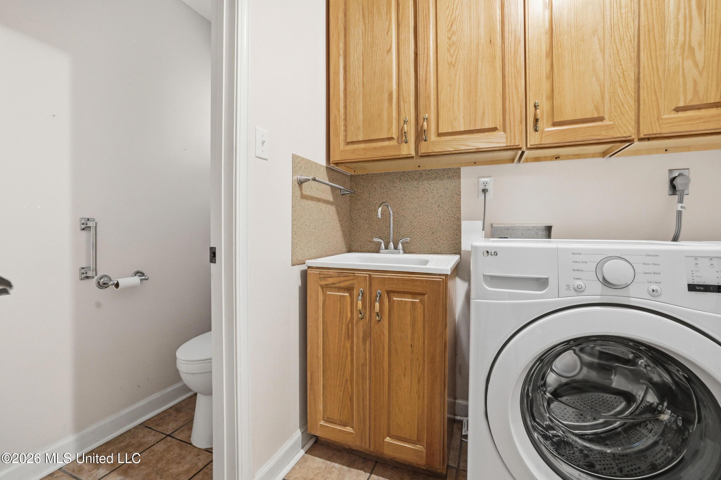 1237 Main Street Property Photo 47