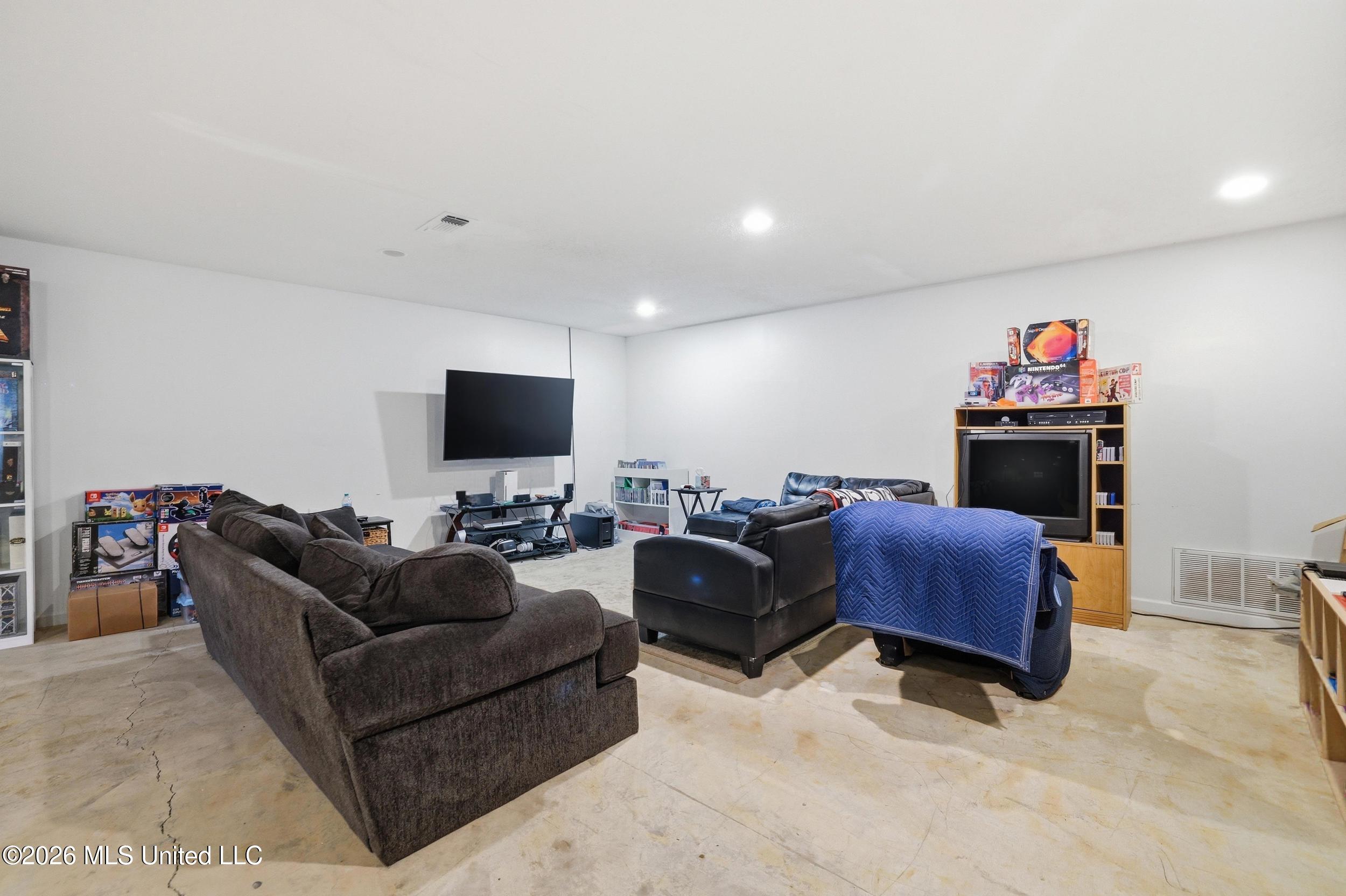 1237 Main Street Property Photo 52