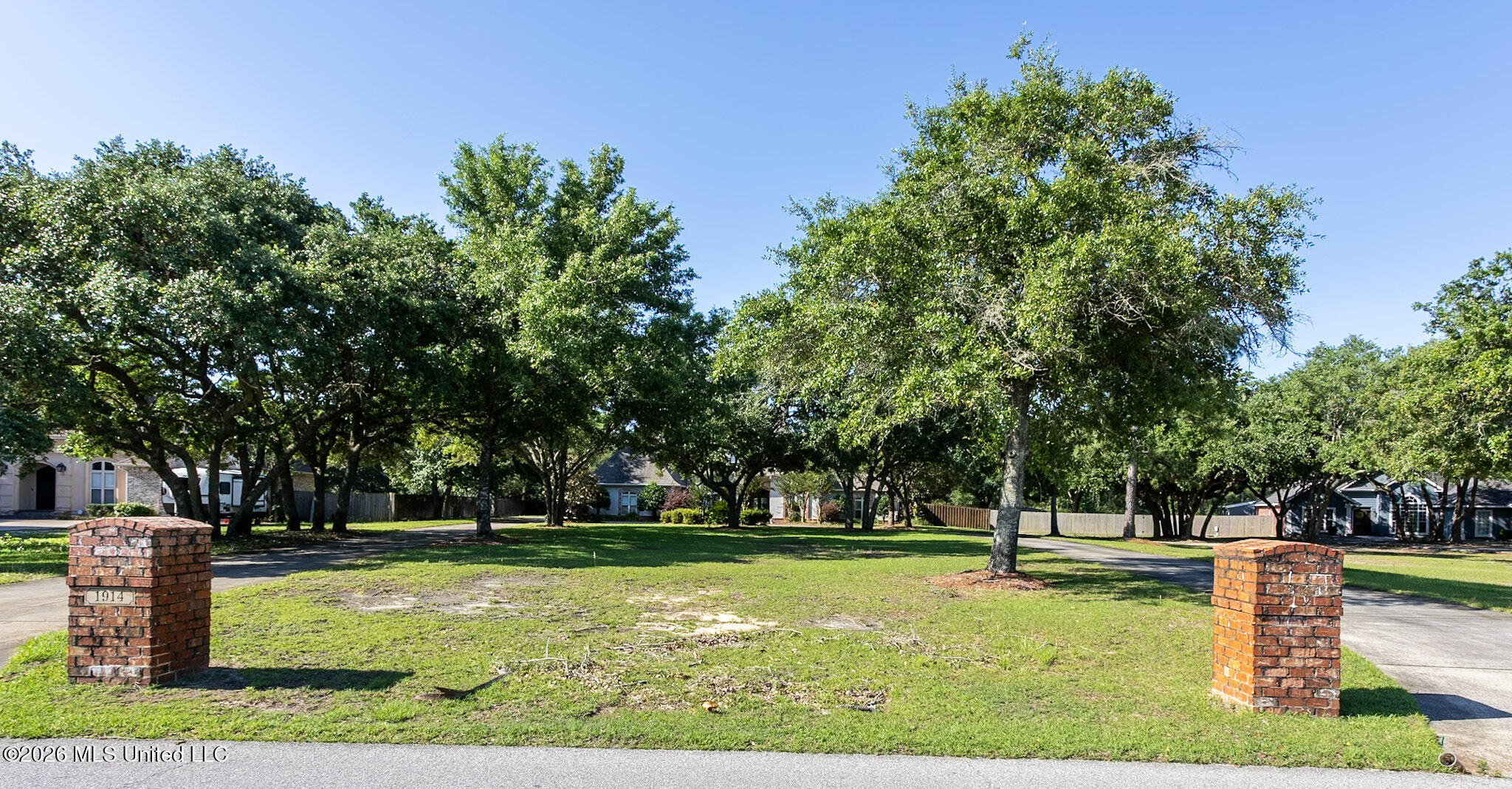 1914 Shelby Lane Property Photo 9
