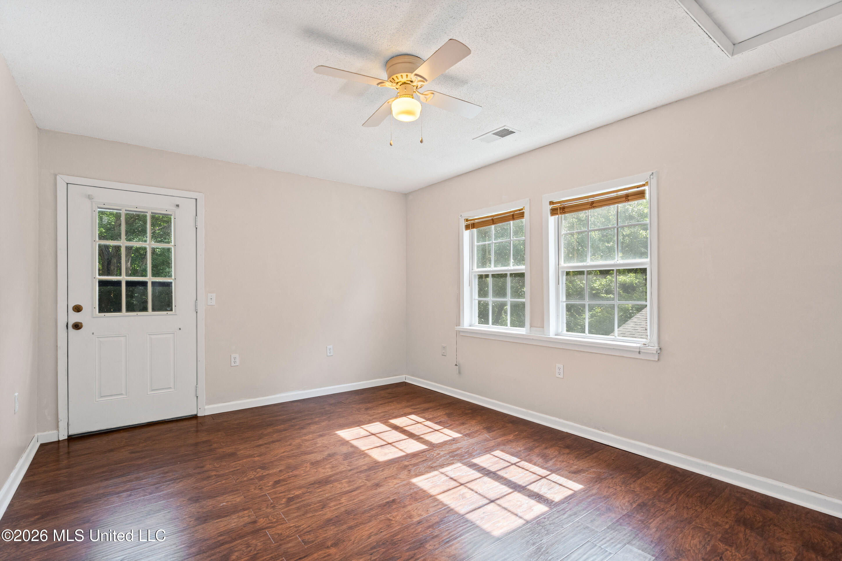 280 Thunderbird Drive Property Photo 30