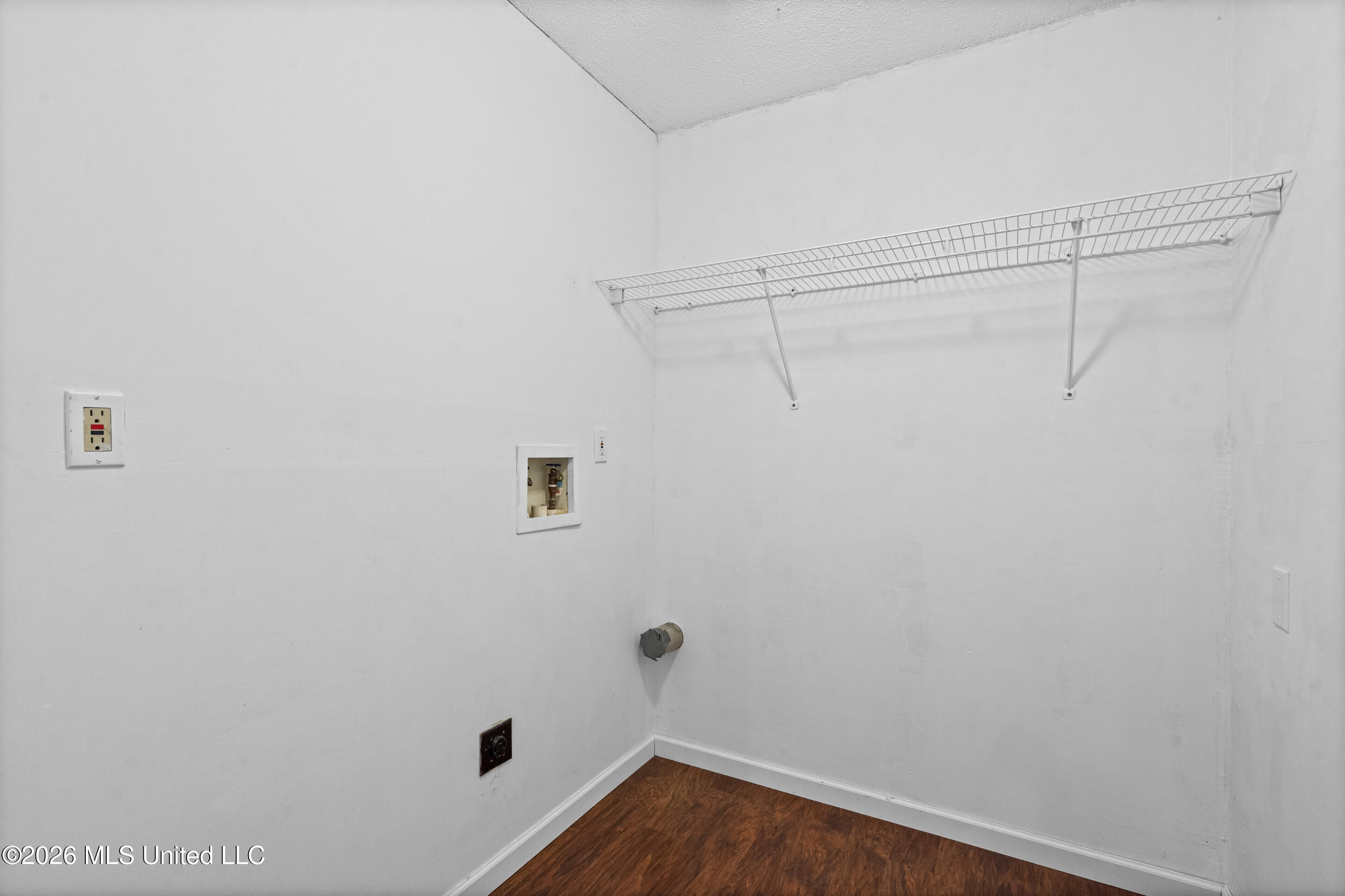 280 Thunderbird Drive Property Photo 31