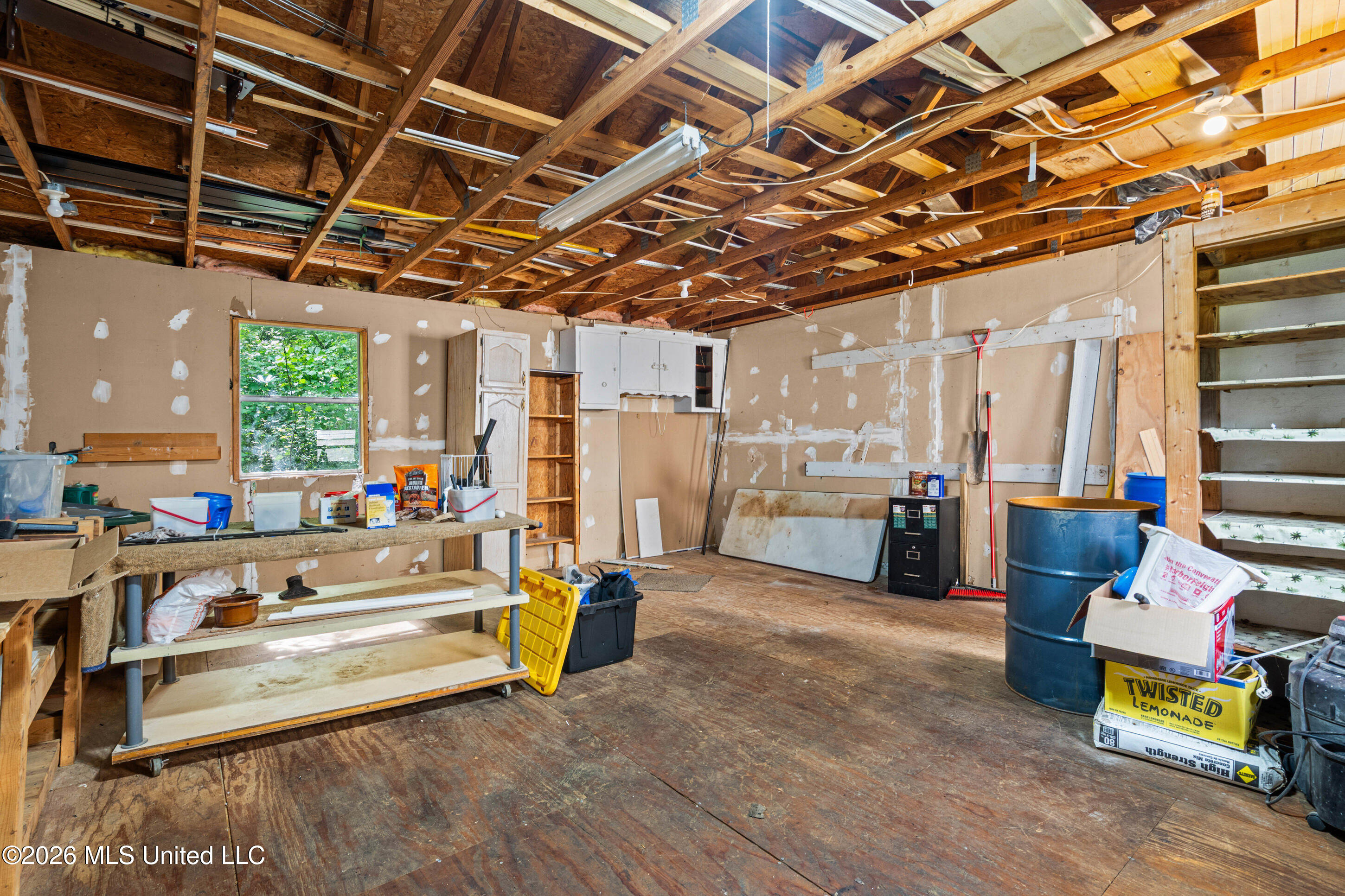 280 Thunderbird Drive Property Photo 43