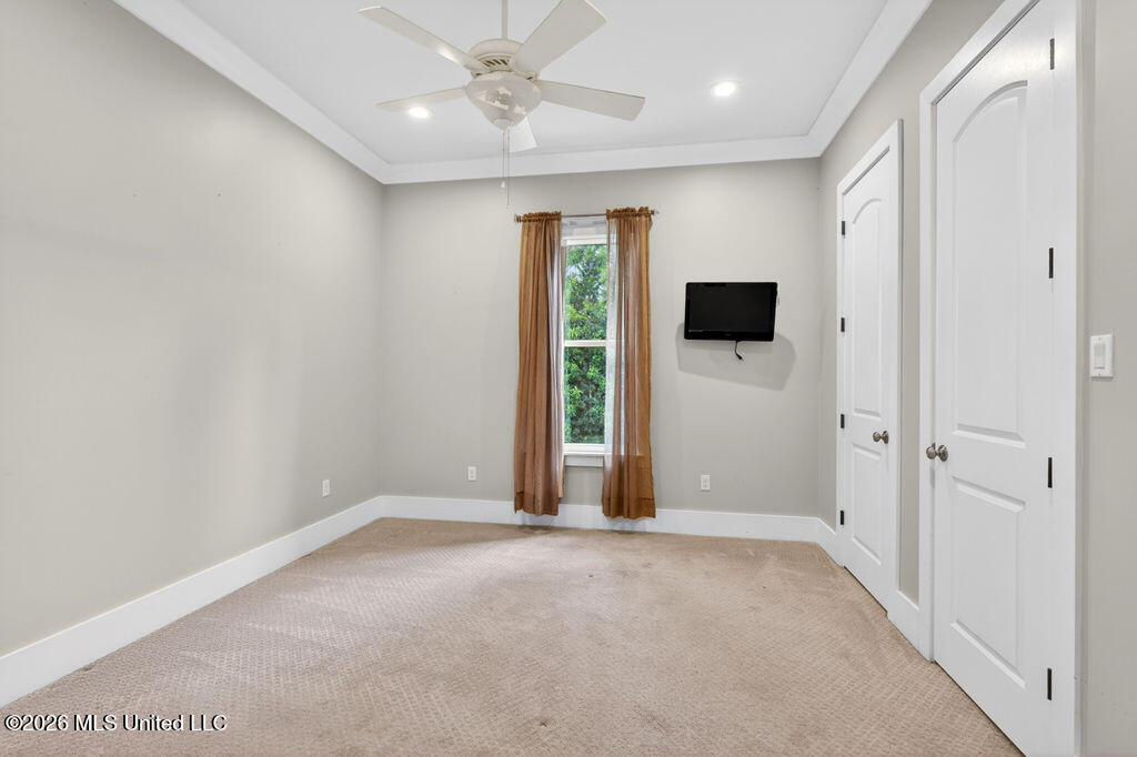 125 Espy Avenue Property Photo 25