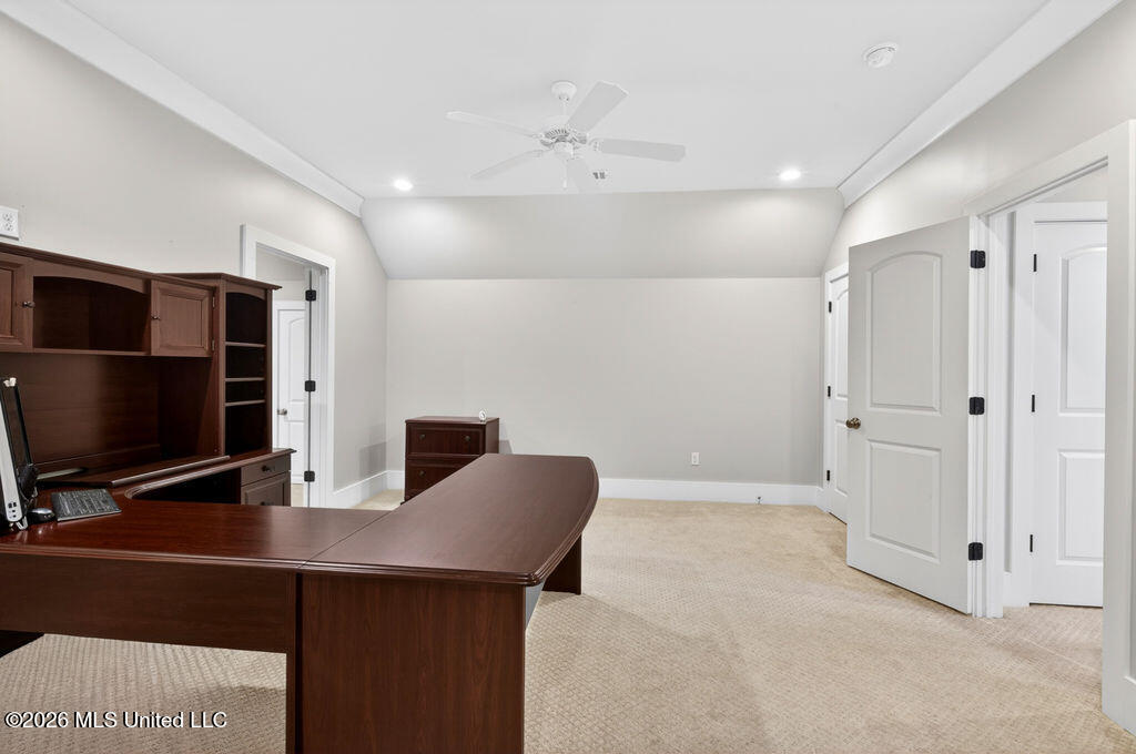 125 Espy Avenue Property Photo 33