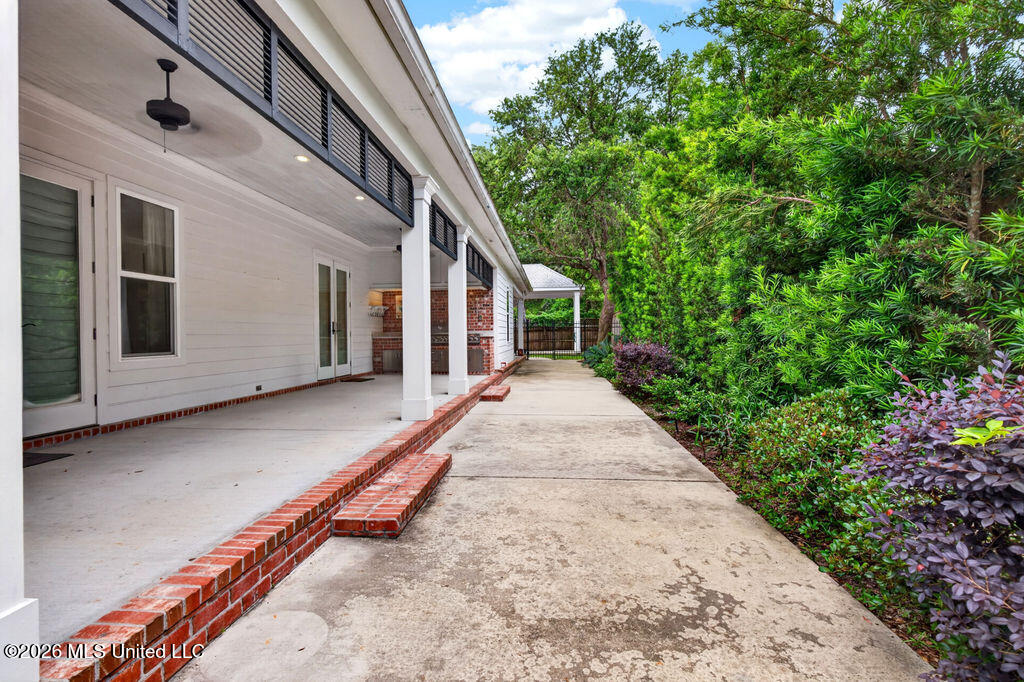 125 Espy Avenue Property Photo 42