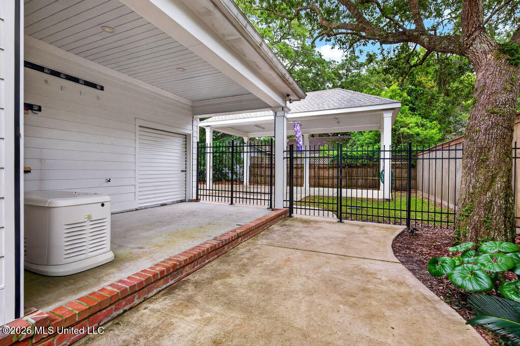 125 Espy Avenue Property Photo 43