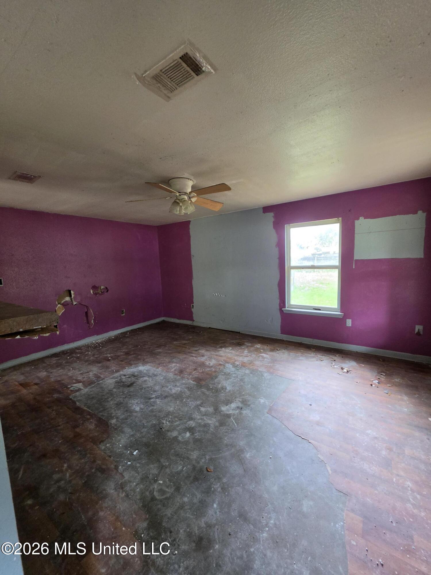 12099 Highland Avenue Property Photo 7