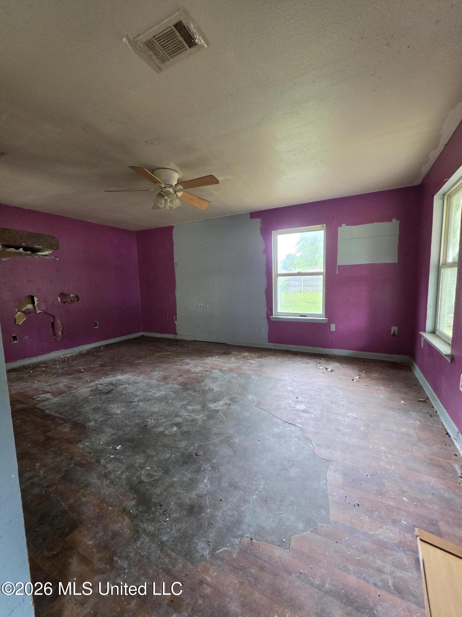 12099 Highland Avenue Property Photo 9