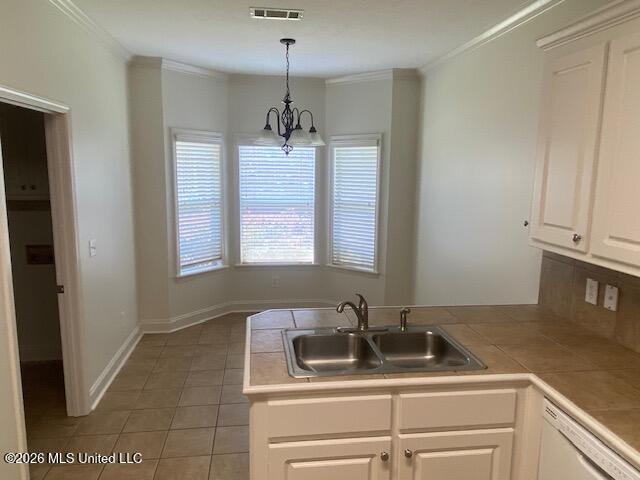 129 Middle Field Drive Property Photo 2