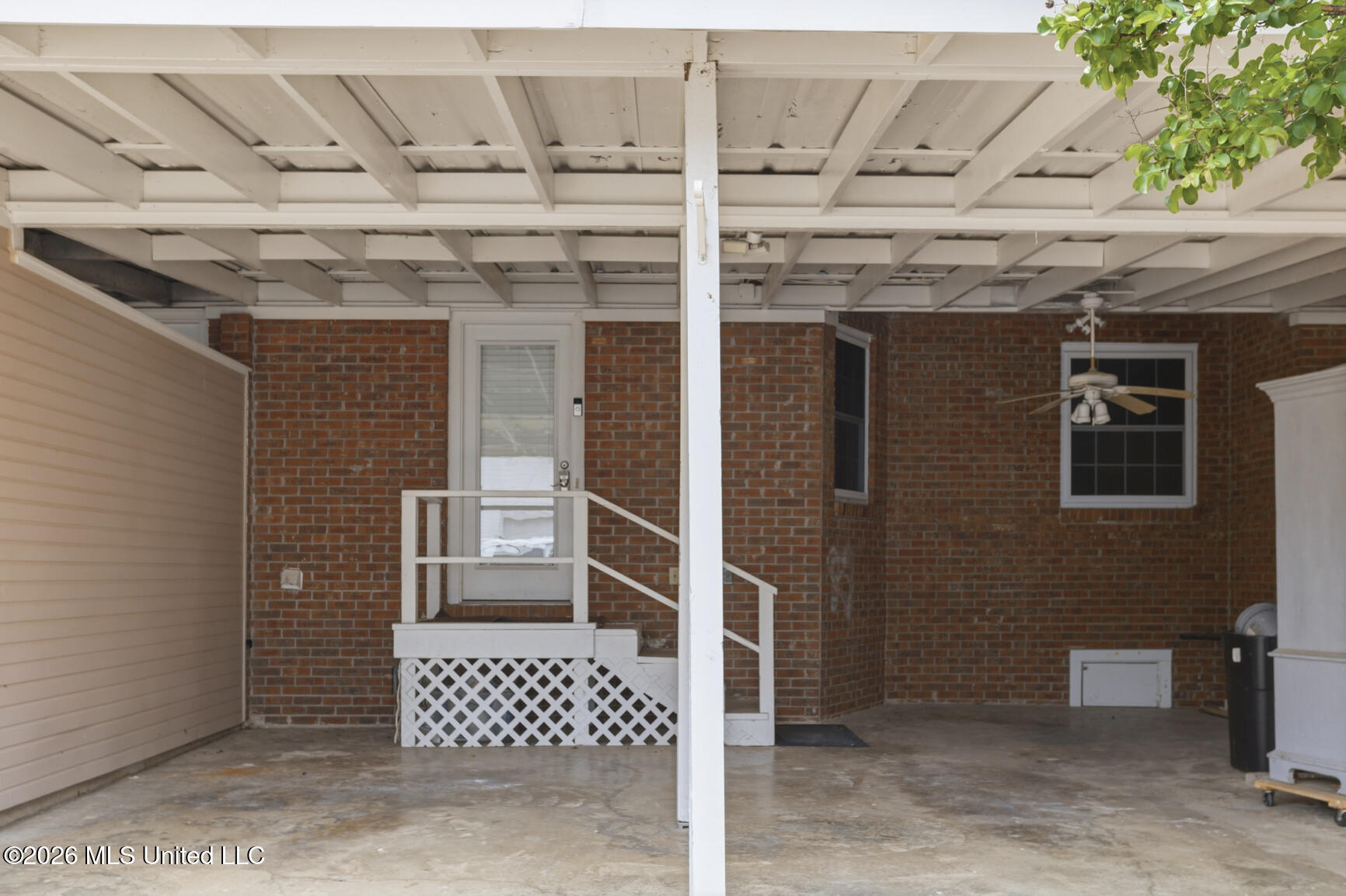 33 Mclain Court Property Photo 2