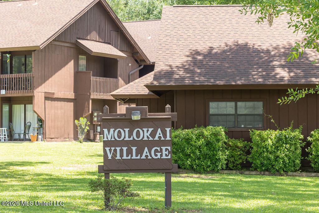 210 Molokai Property Photo 4