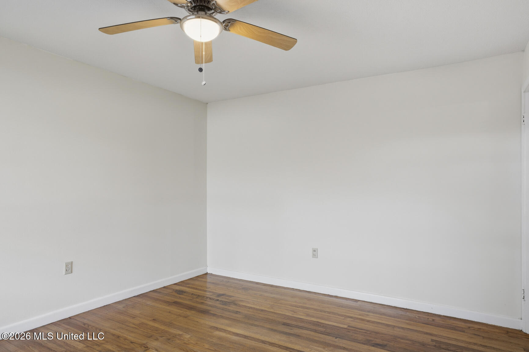 815 Mamie Drive Property Photo 4