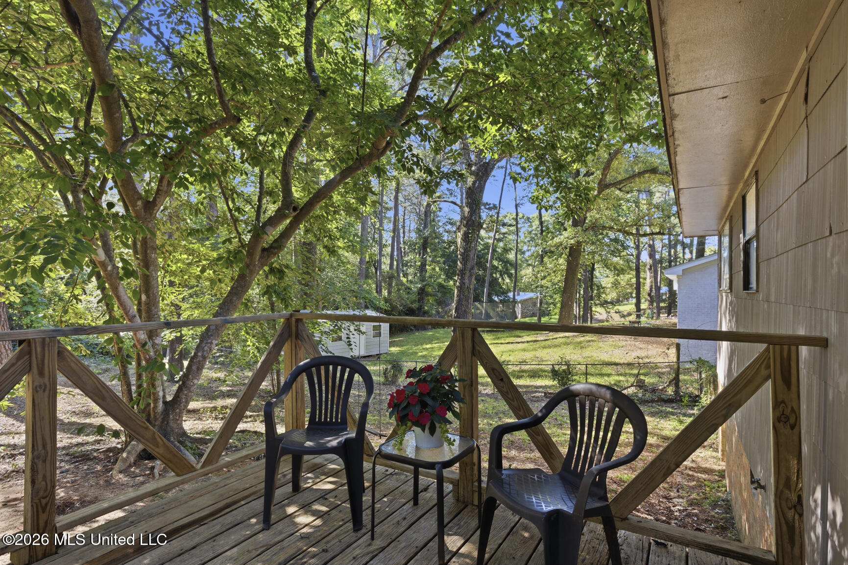 815 Mamie Drive Property Photo 23