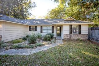 205 Halstead Road Property Photo 2
