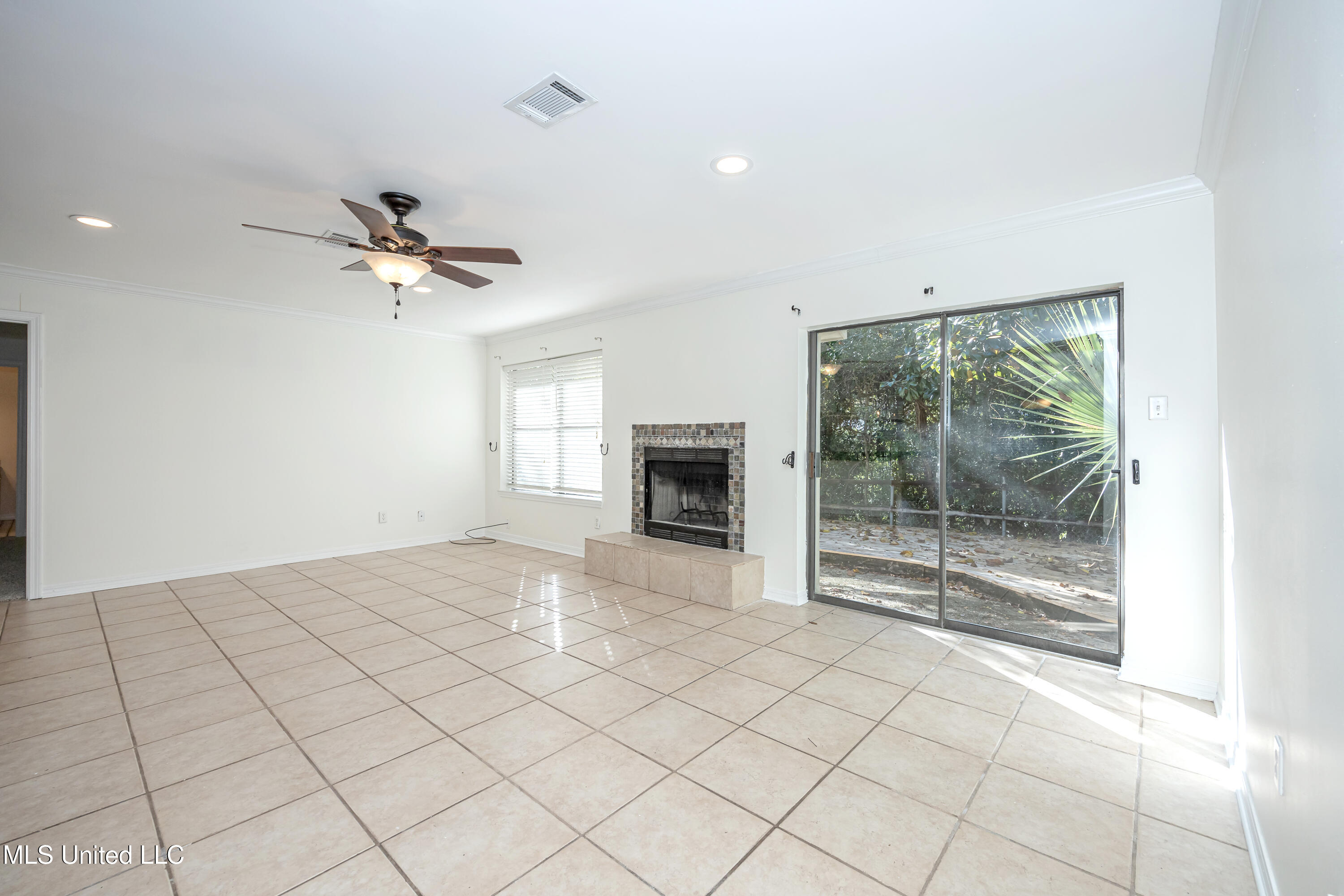 205 Halstead Road Property Photo 7