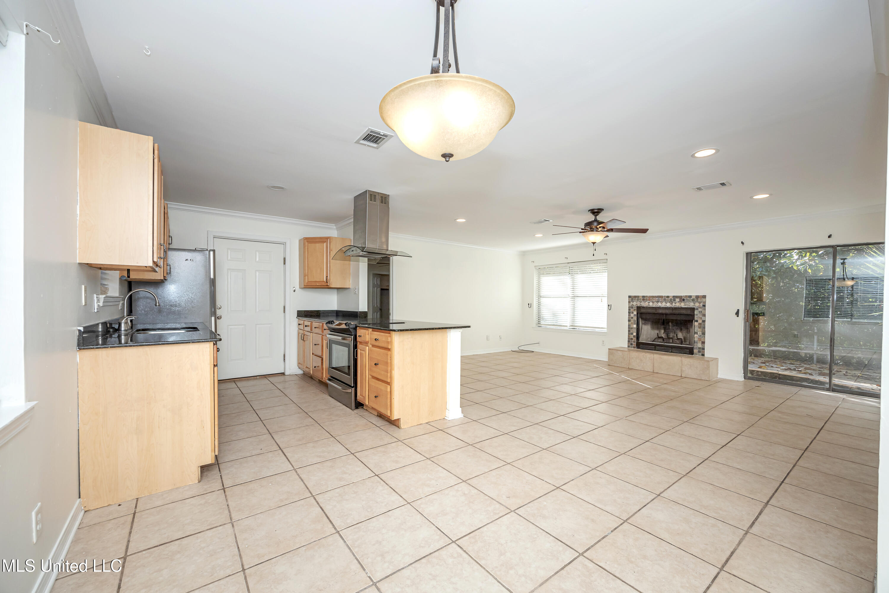 205 Halstead Road Property Photo 14