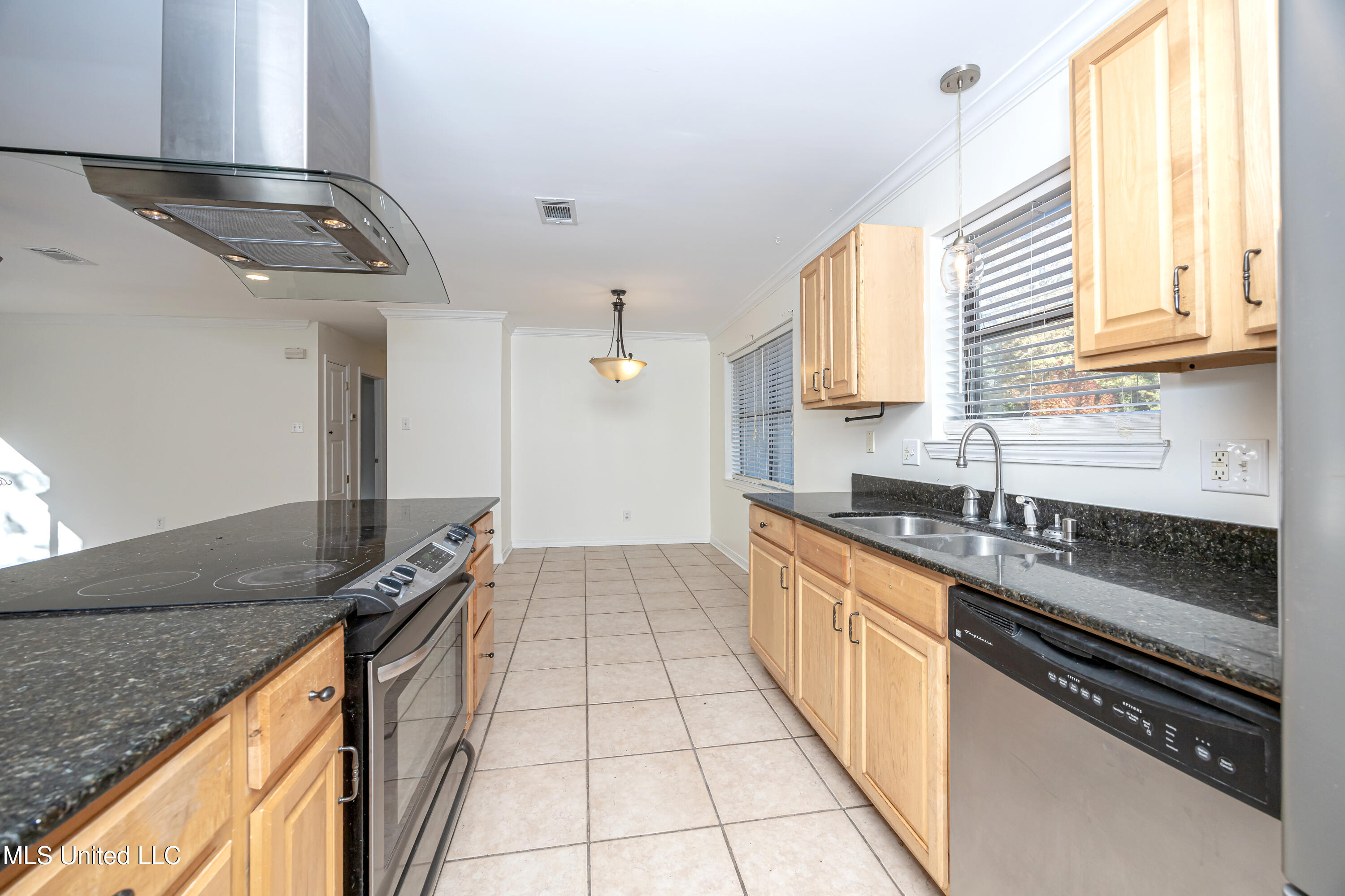 205 Halstead Road Property Photo 15