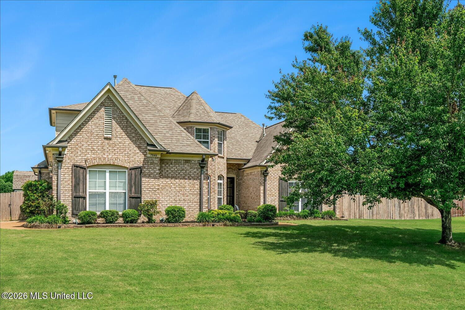 7846 Brent Hogue Drive Property Photo 1