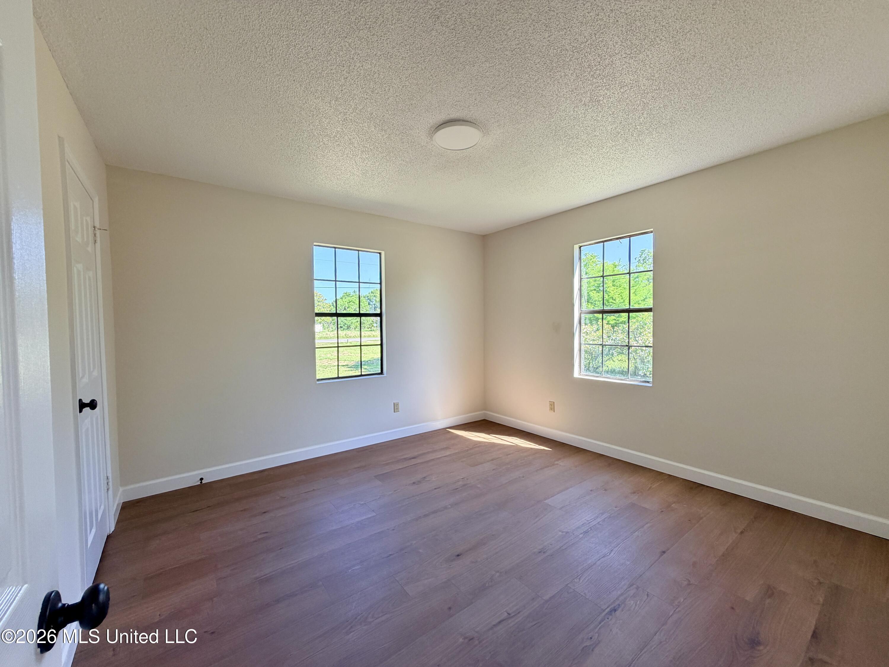 184 Brushy Creek Road Property Photo 6
