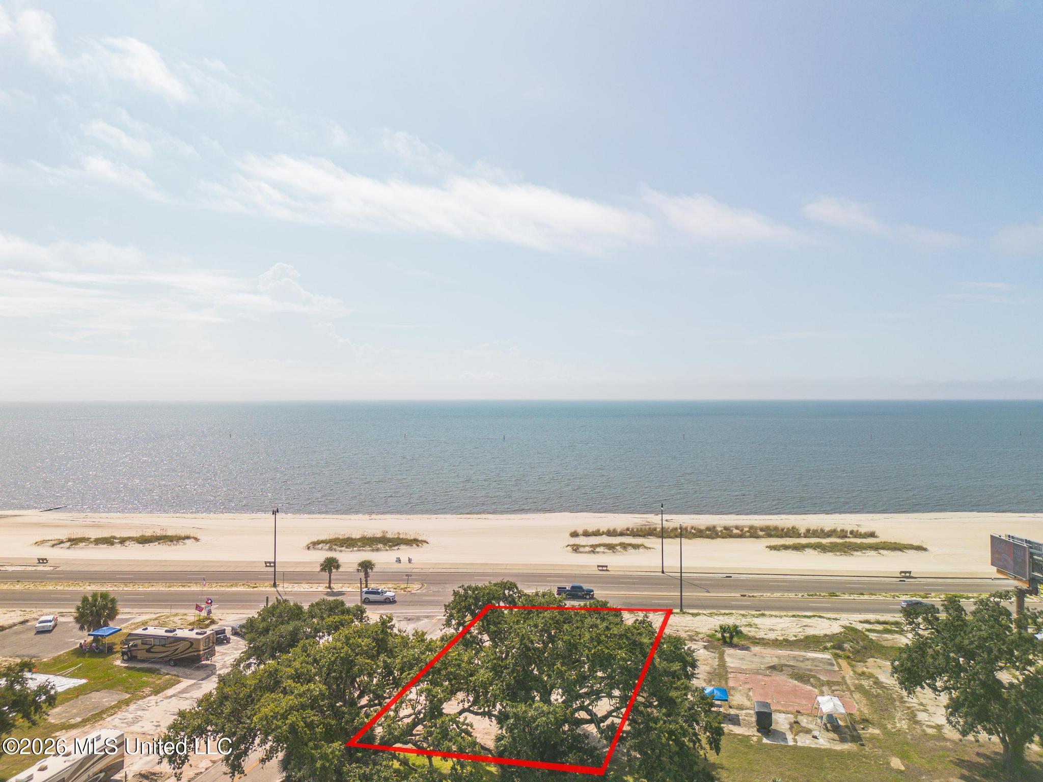 690 Beach Drive Property Photo 1