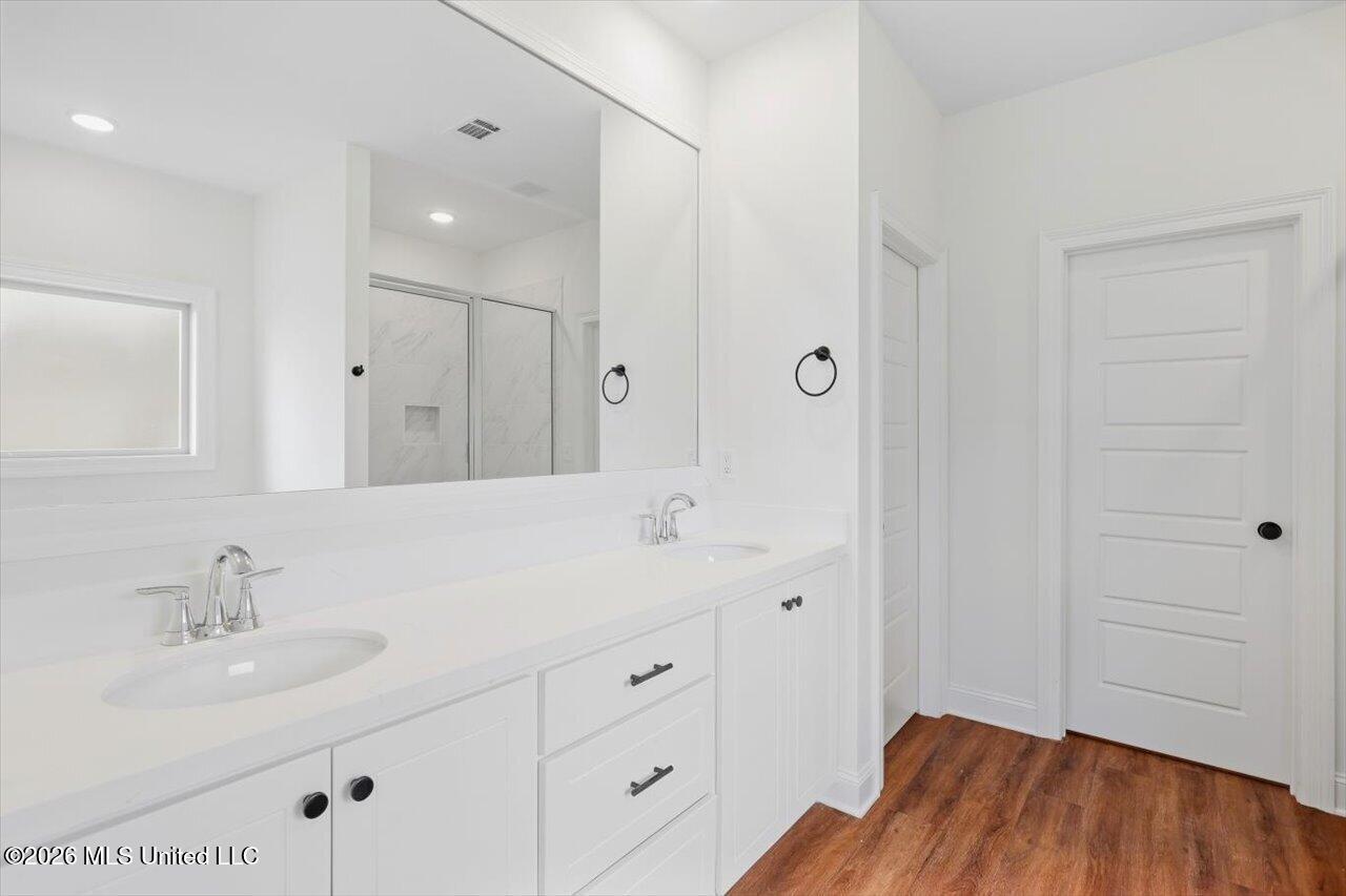 704 Kathleen Drive Property Photo 20
