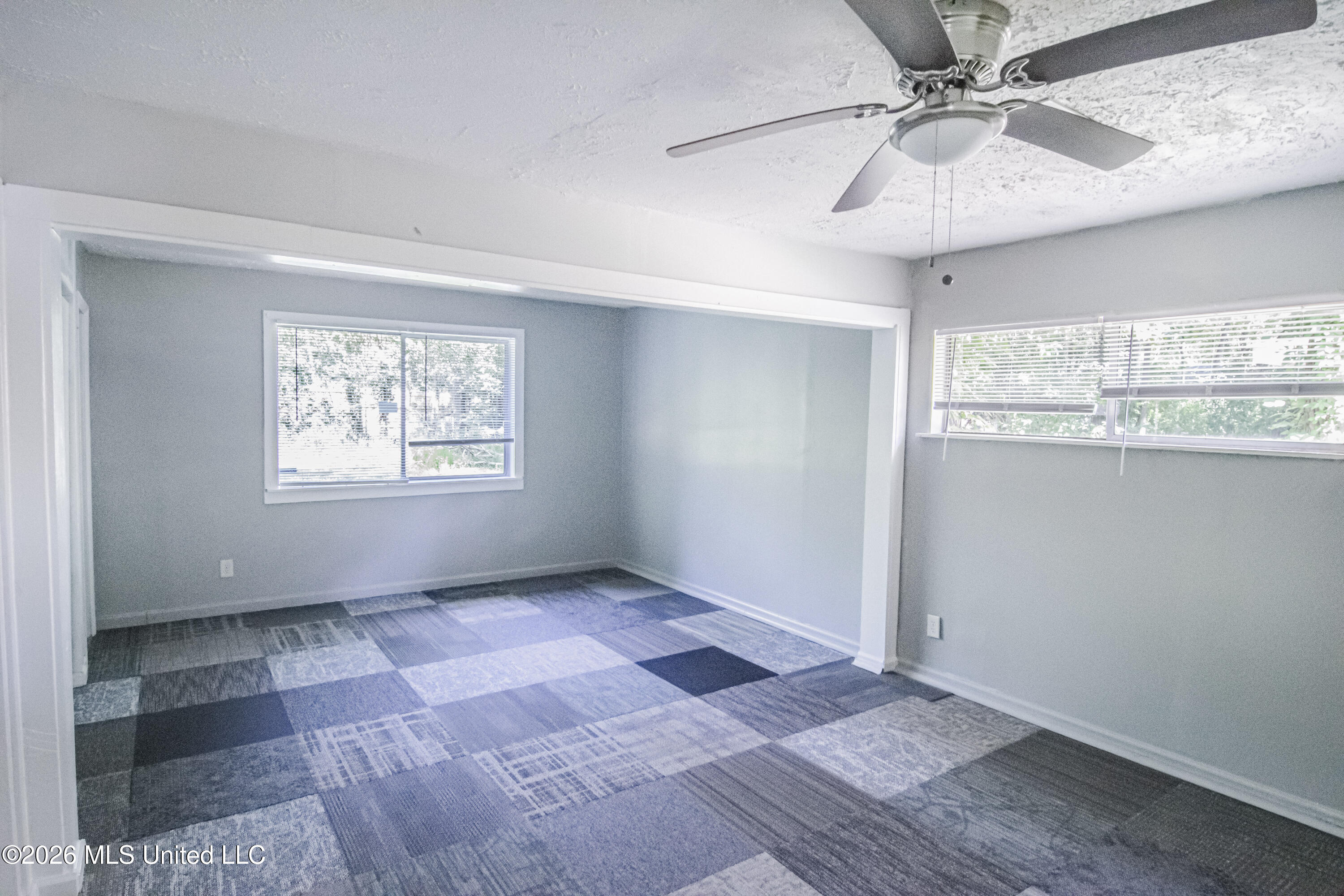 4256 Oaklawn Drive Property Photo 14