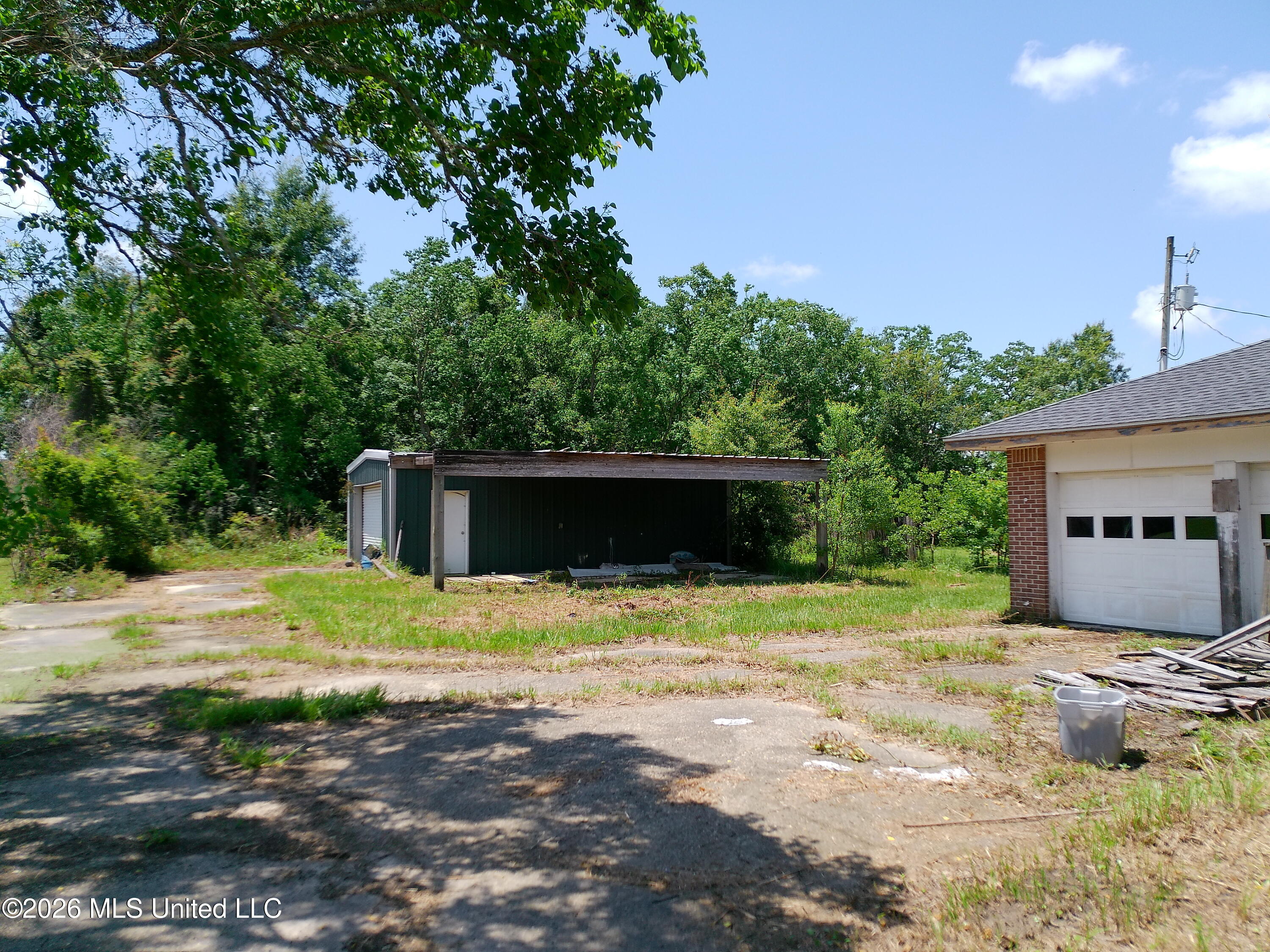 14121 Dedeaux Road Property Photo 4