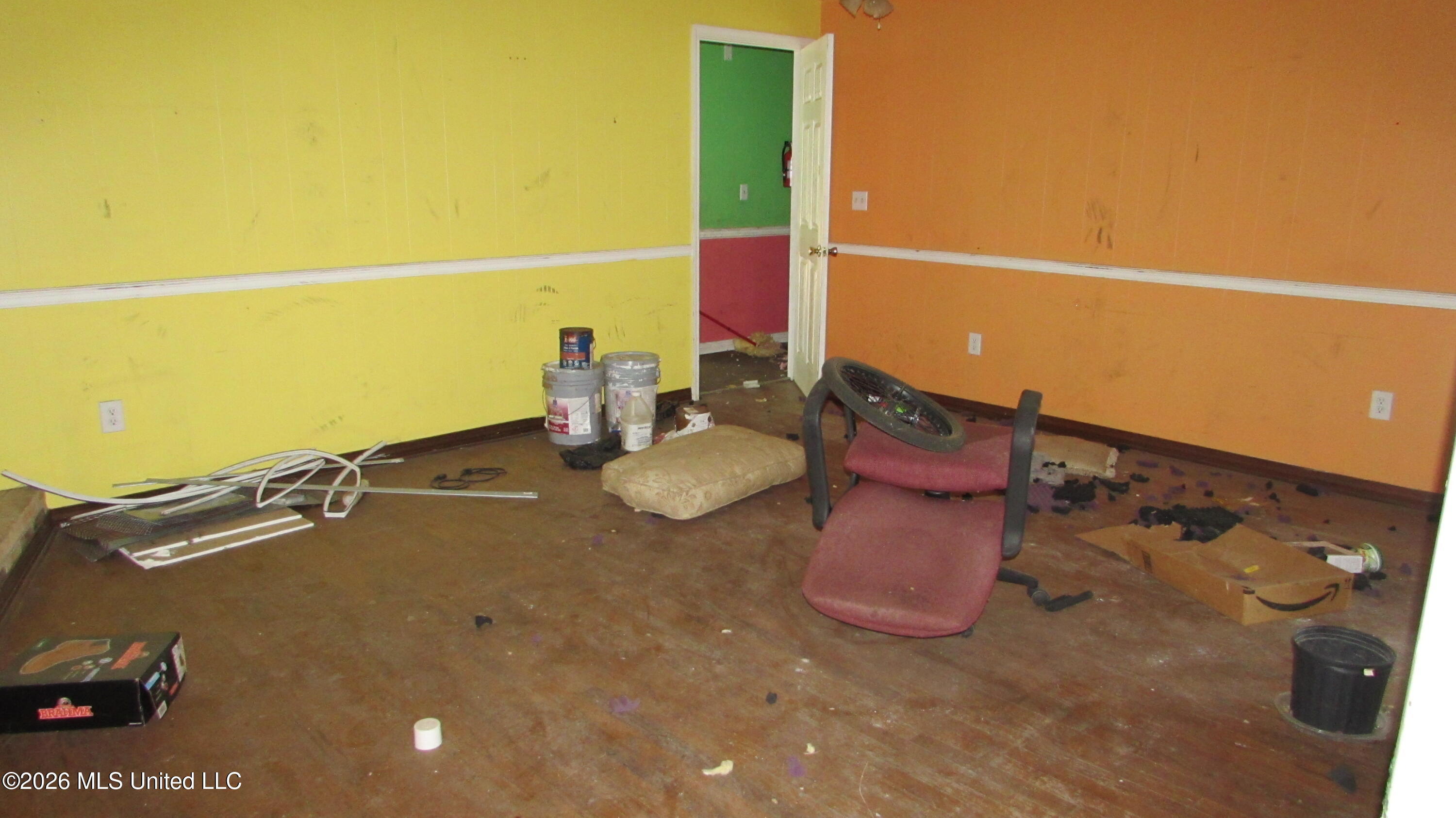14121 Dedeaux Road Property Photo 10