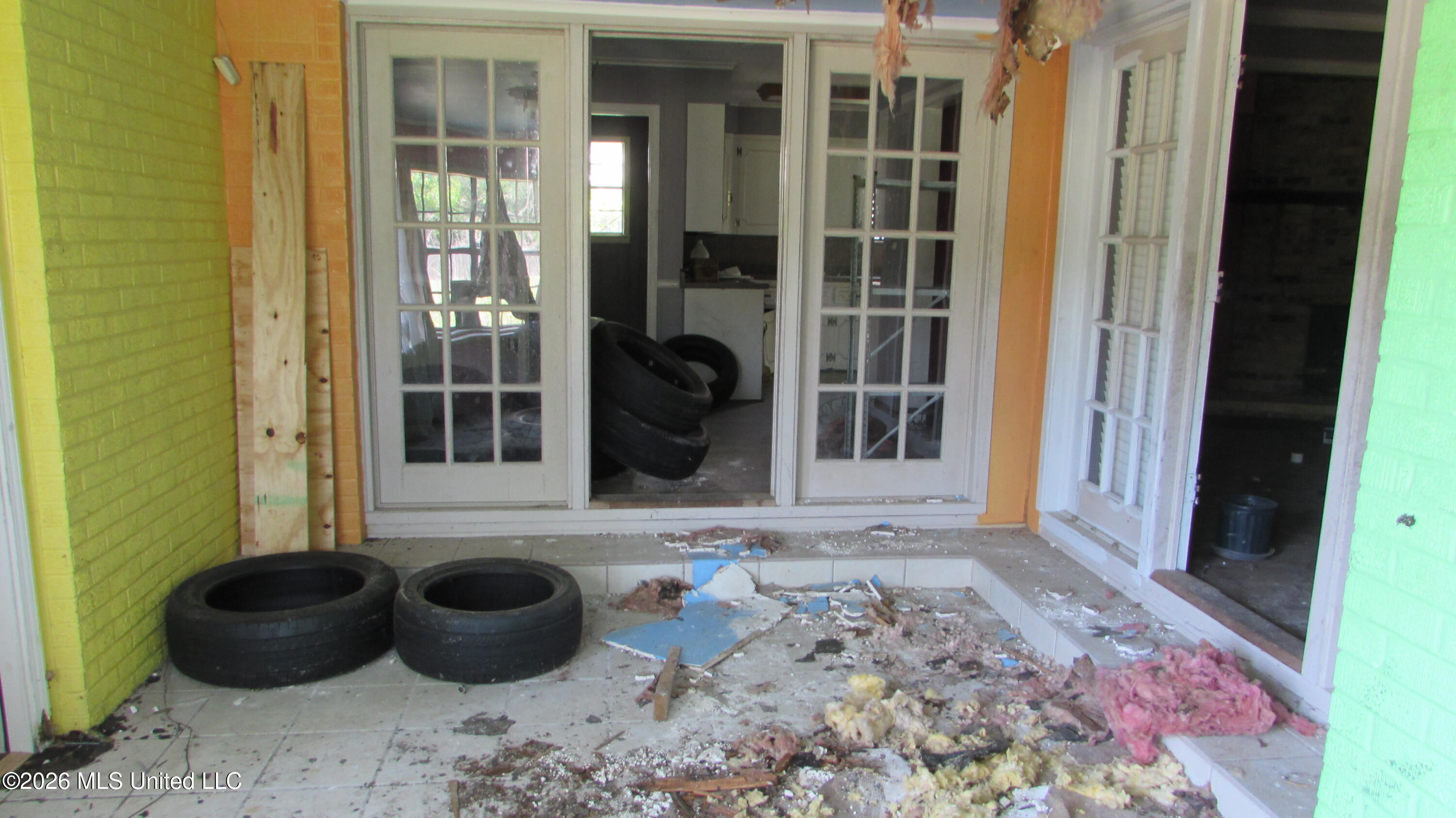 14121 Dedeaux Road Property Photo 11