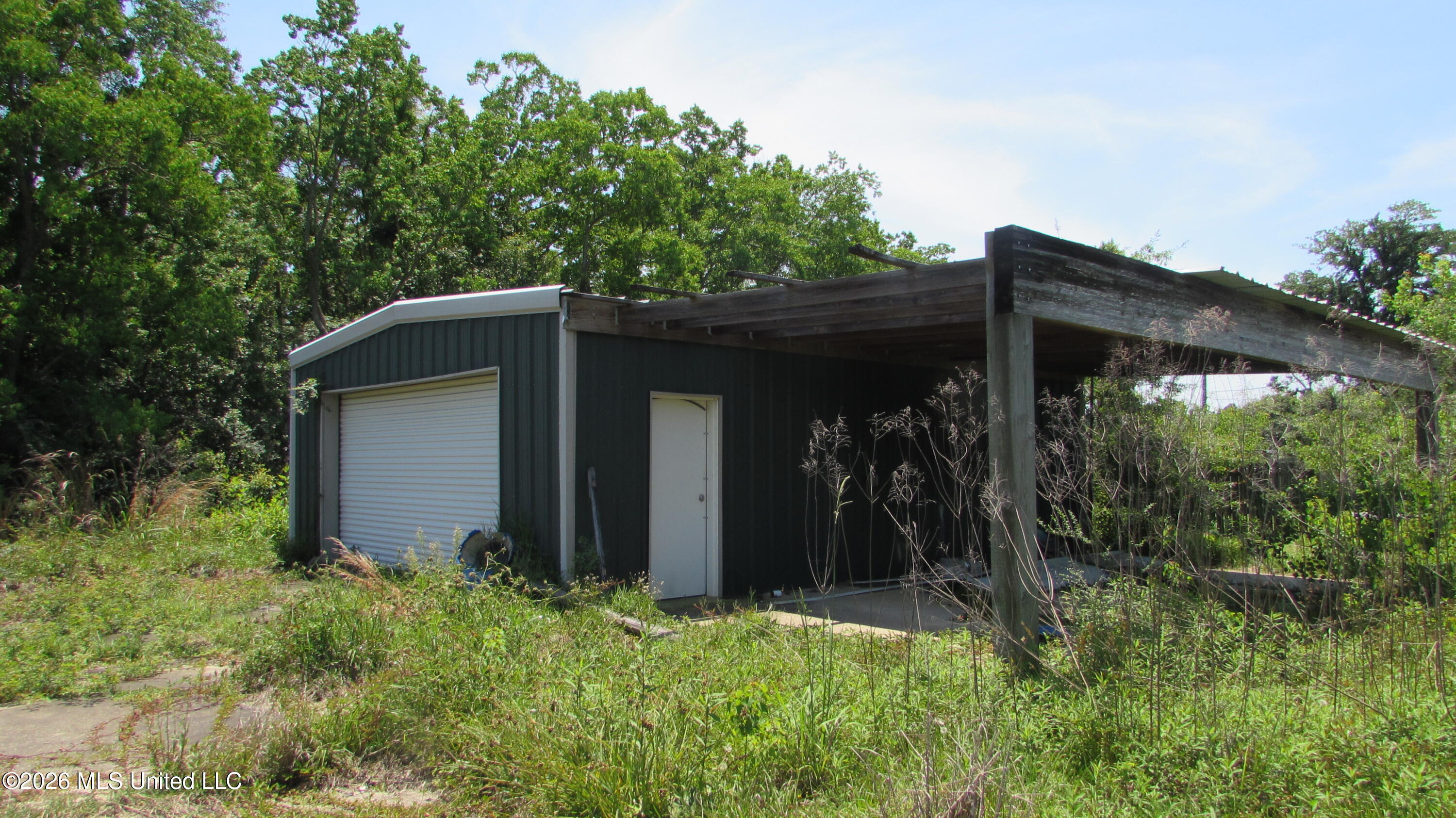 14121 Dedeaux Road Property Photo 17