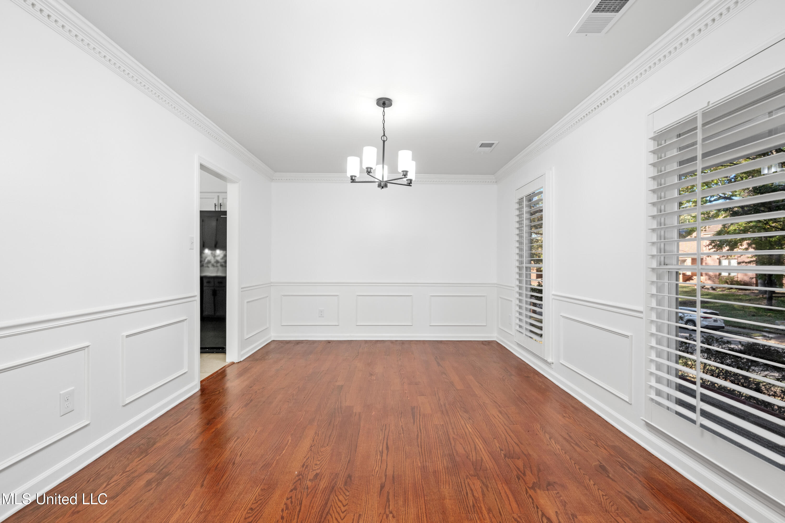 8675 Cedar Farms Drive Property Photo 16