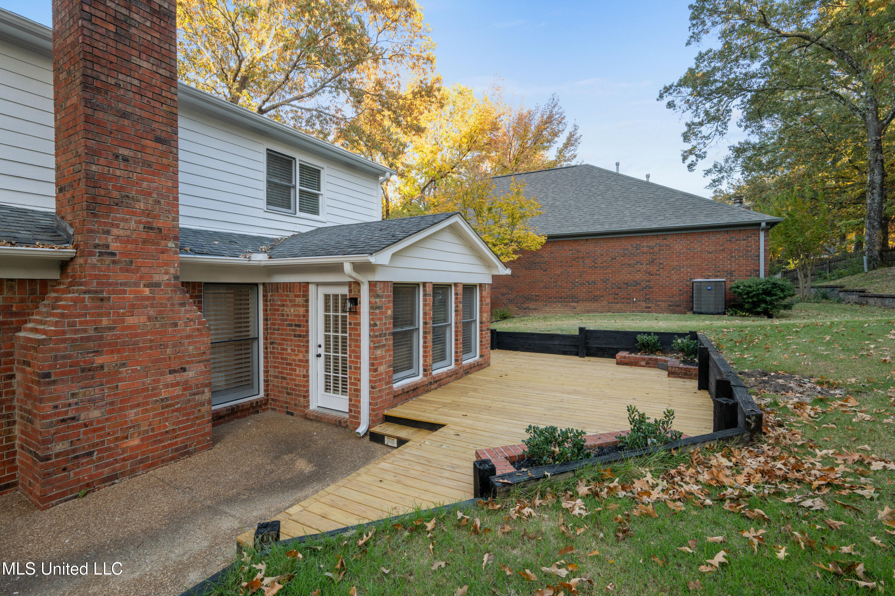 8675 Cedar Farms Drive Property Photo 39