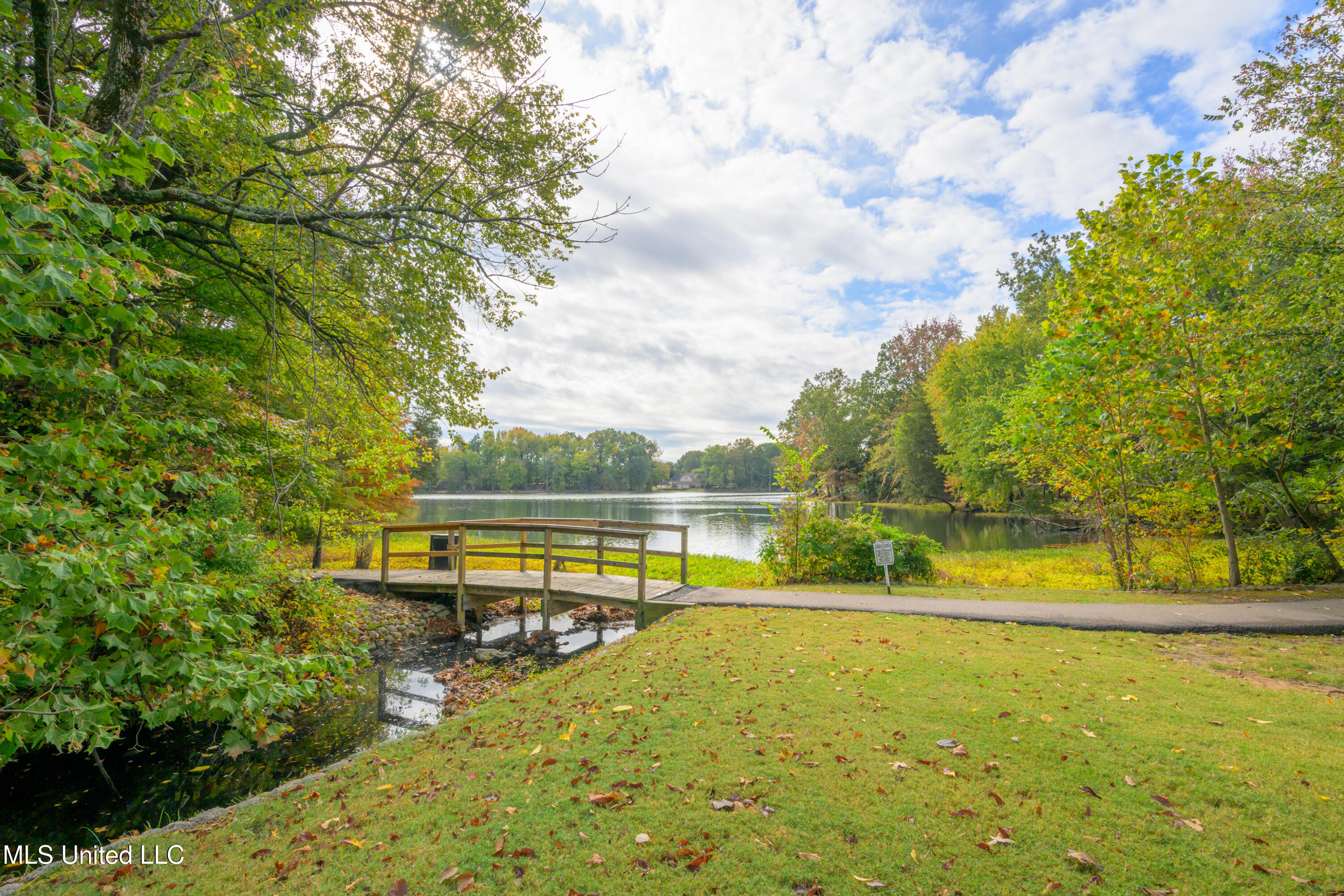 8675 Cedar Farms Drive Property Photo 45