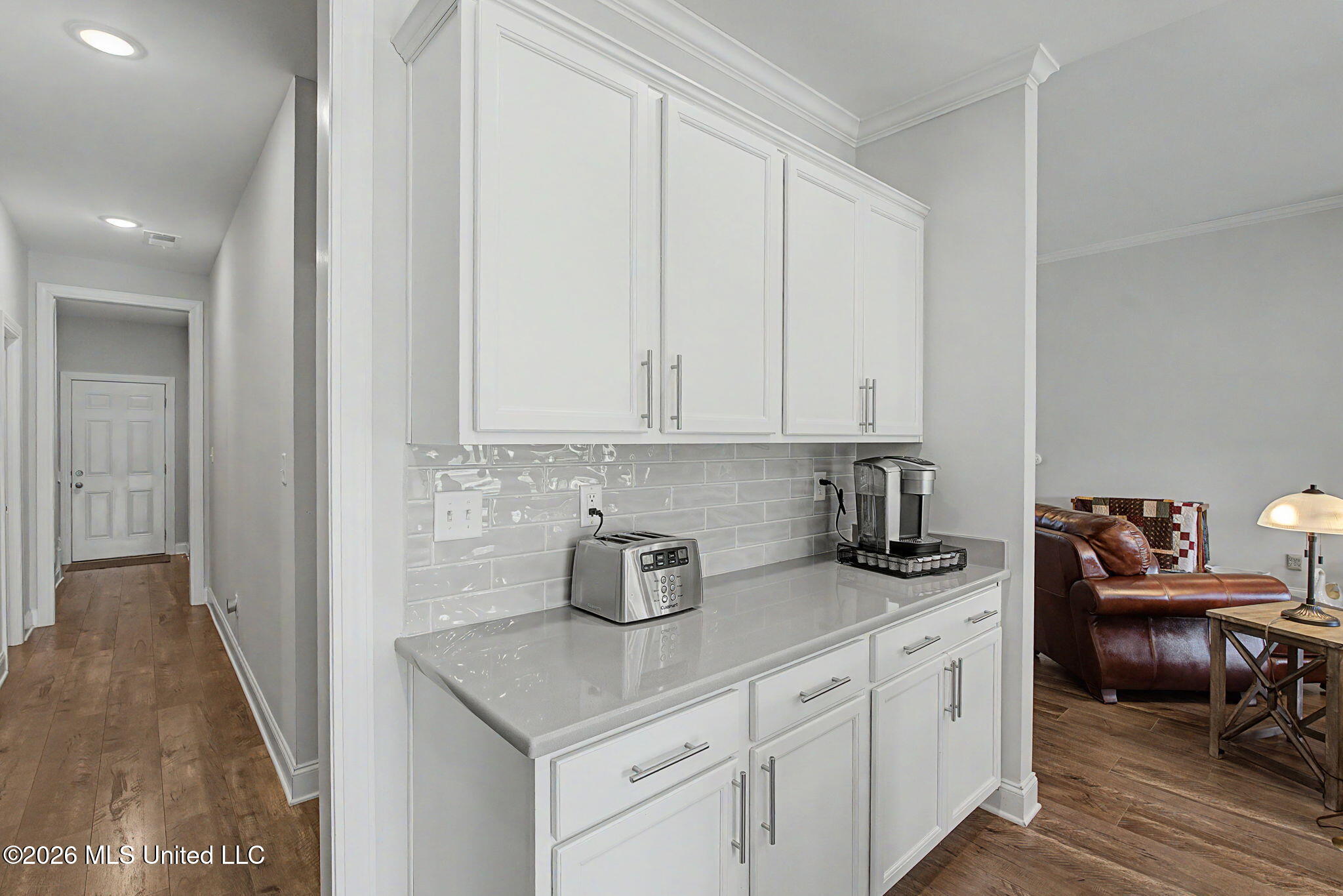 6386 Houston Lane Property Photo 13