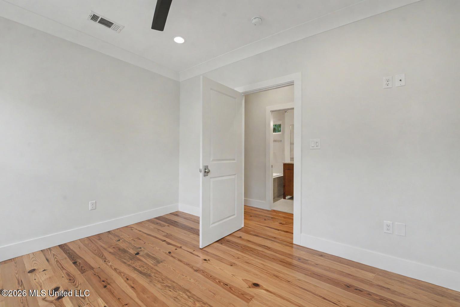 1309 Bowen Avenue Property Photo 20