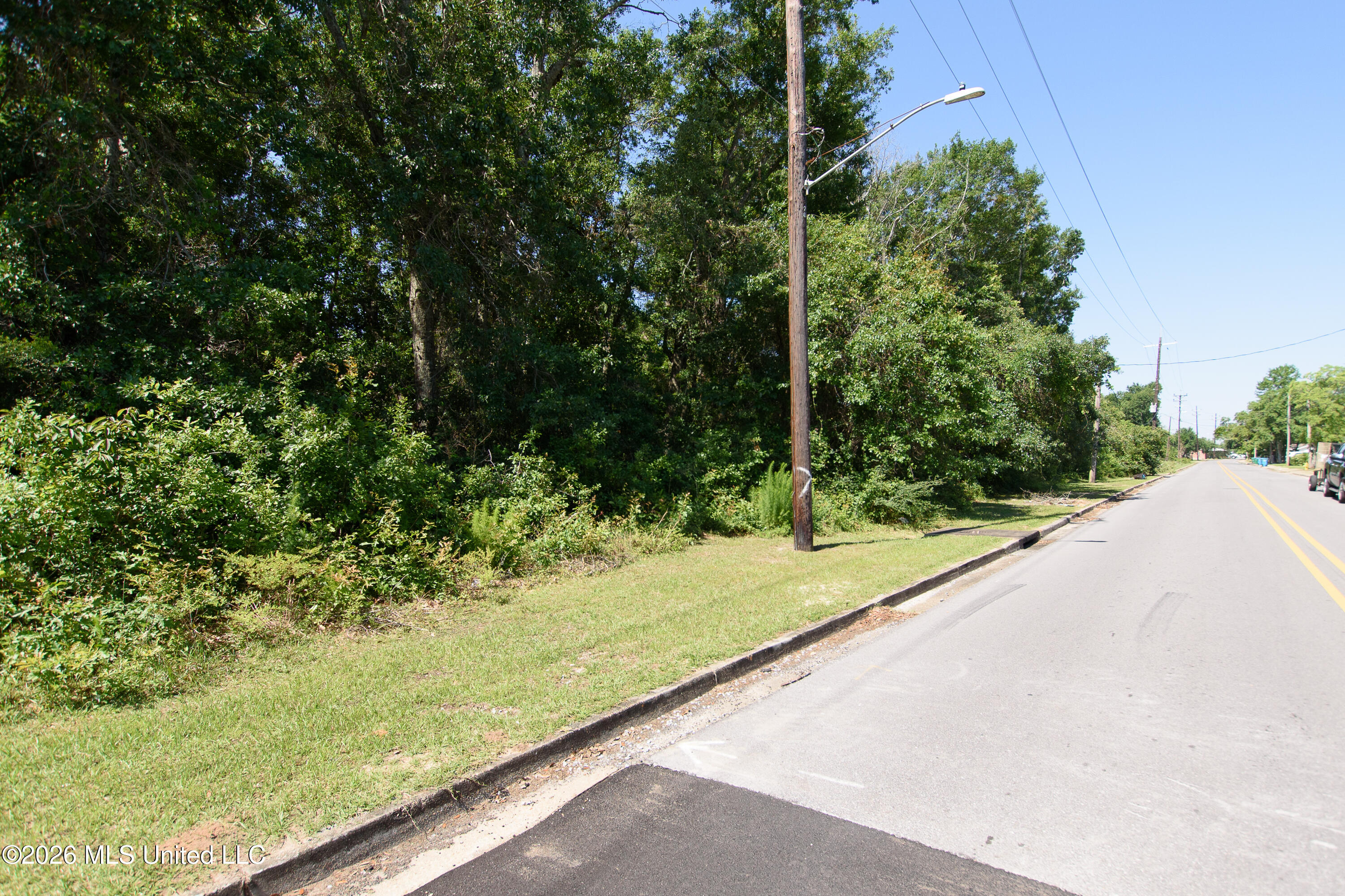 E Krebs Avenue Property Photo 5