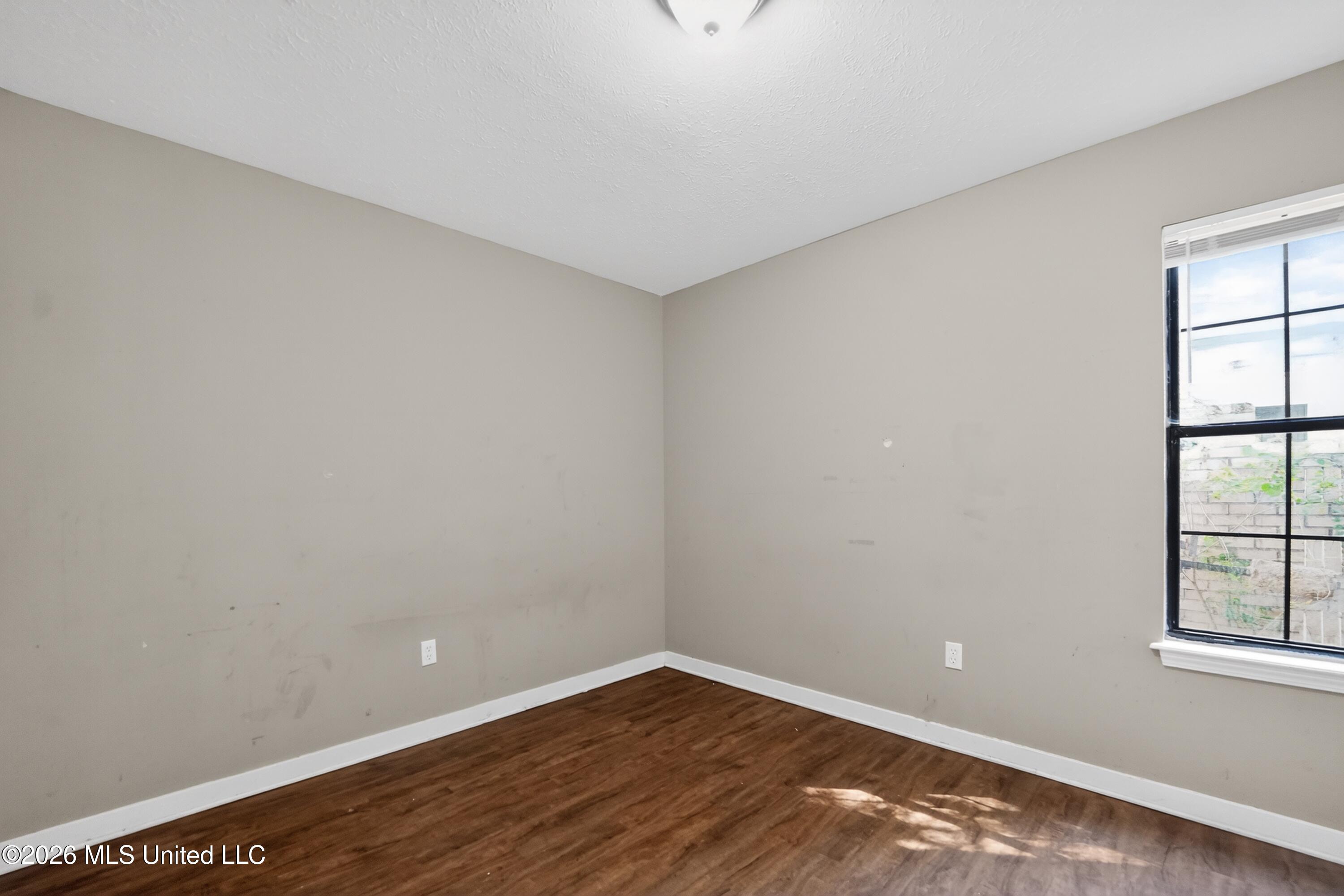 4253 Cypress Drive Property Photo 10