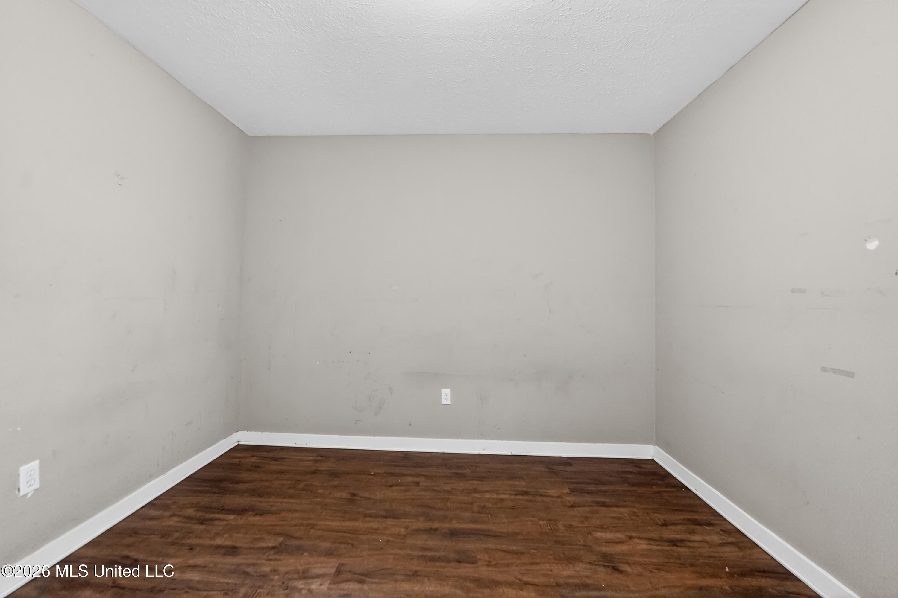 4253 Cypress Drive Property Photo 14