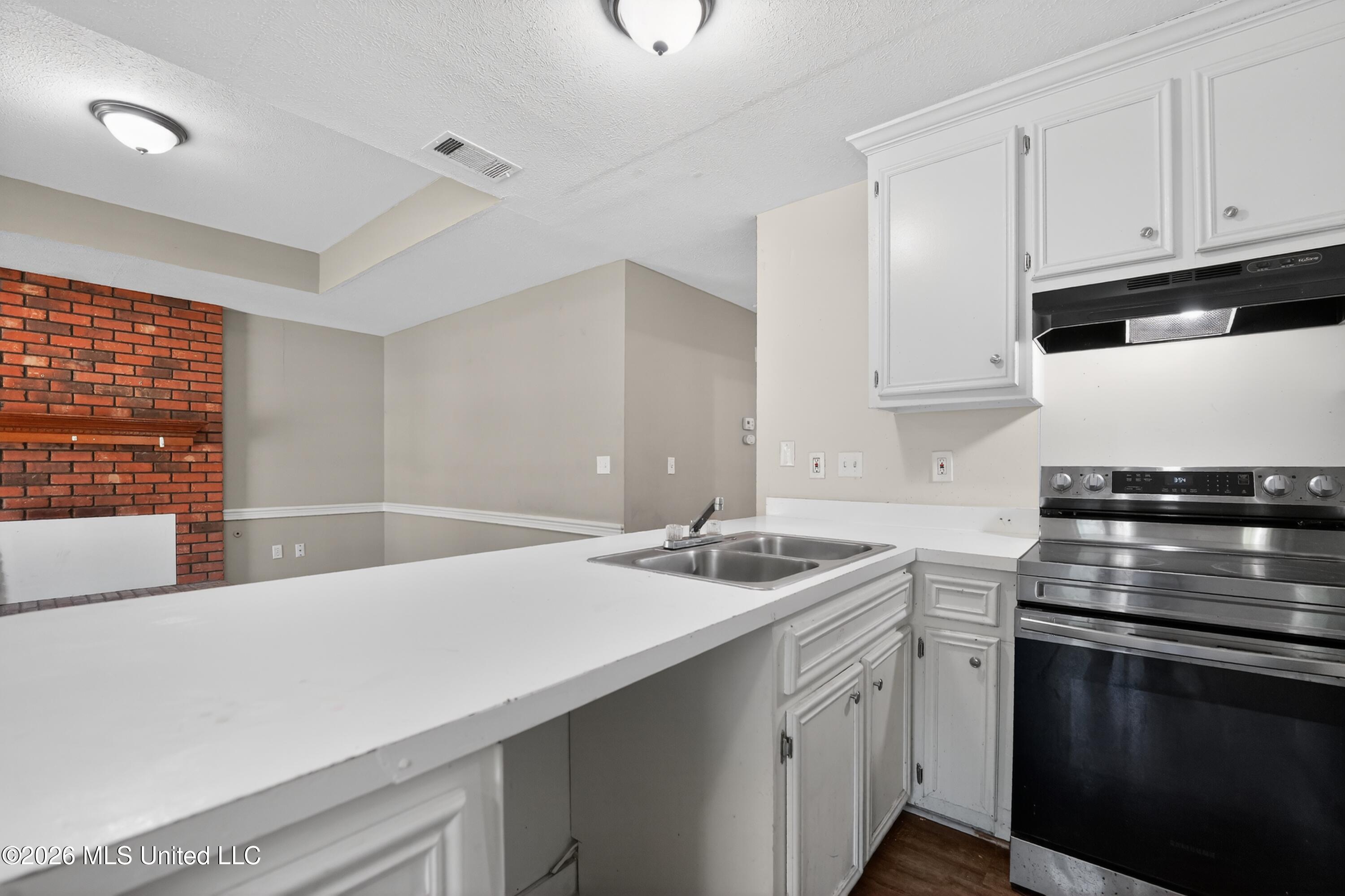 4253 Cypress Drive Property Photo 18