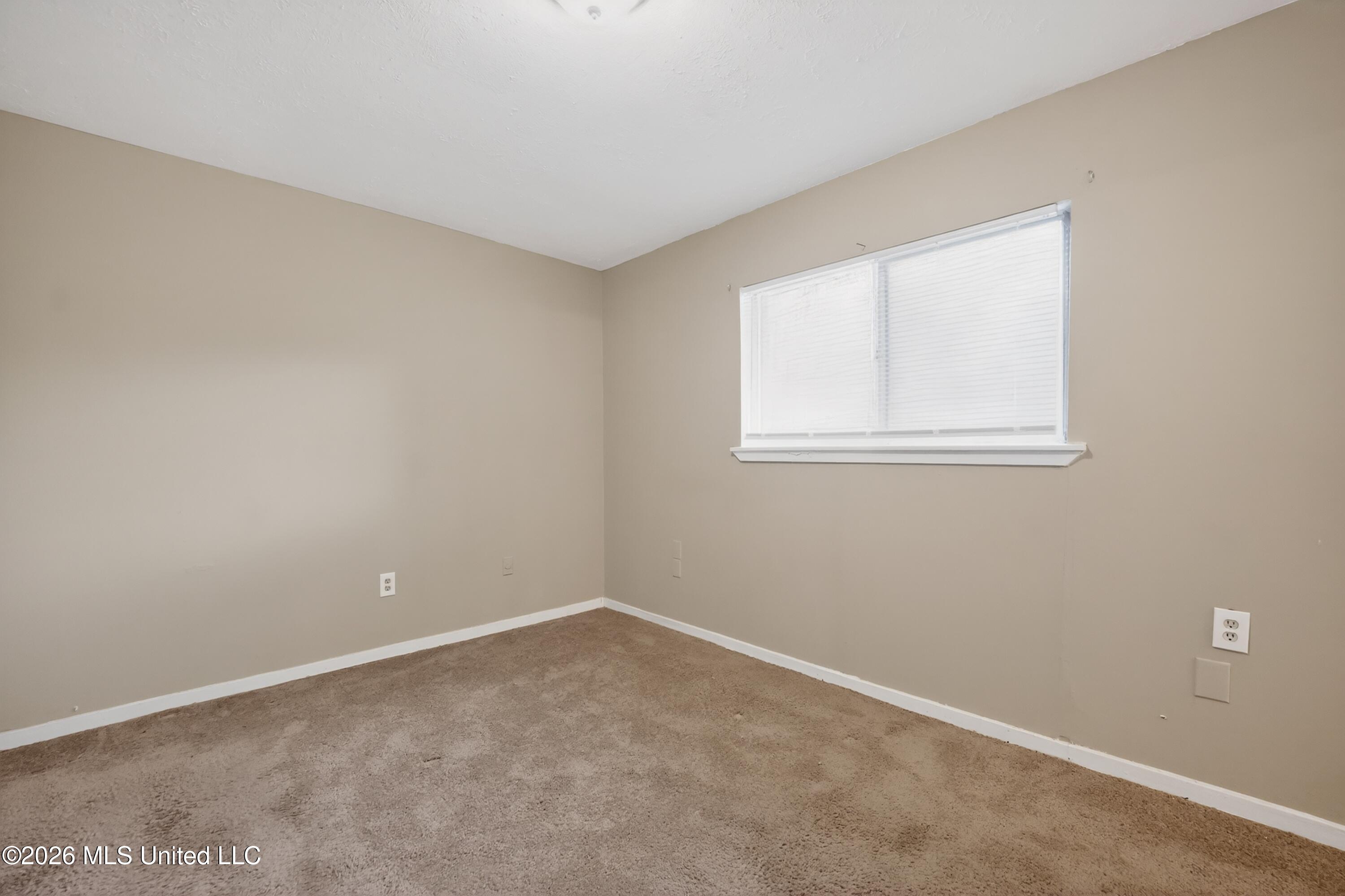 150 Hayes Drive Property Photo 10