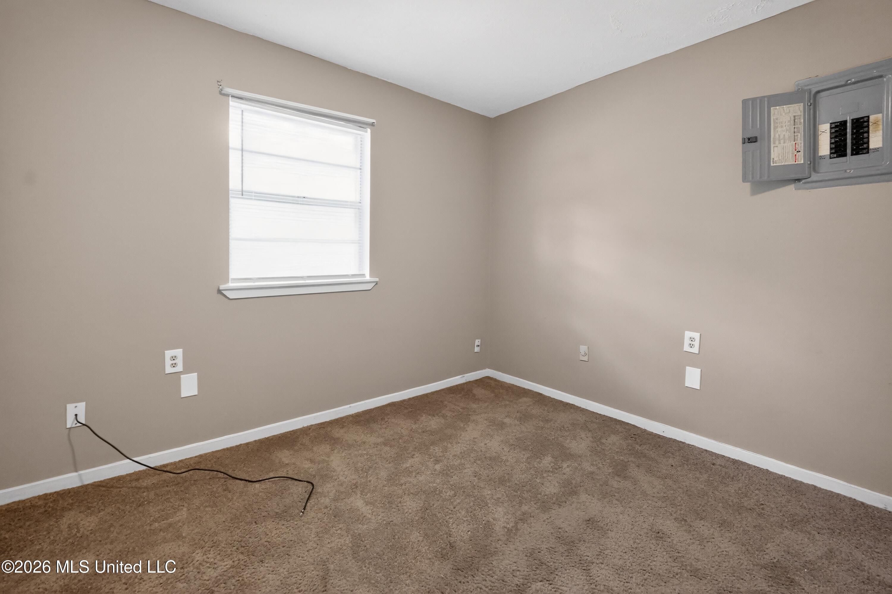 150 Hayes Drive Property Photo 12