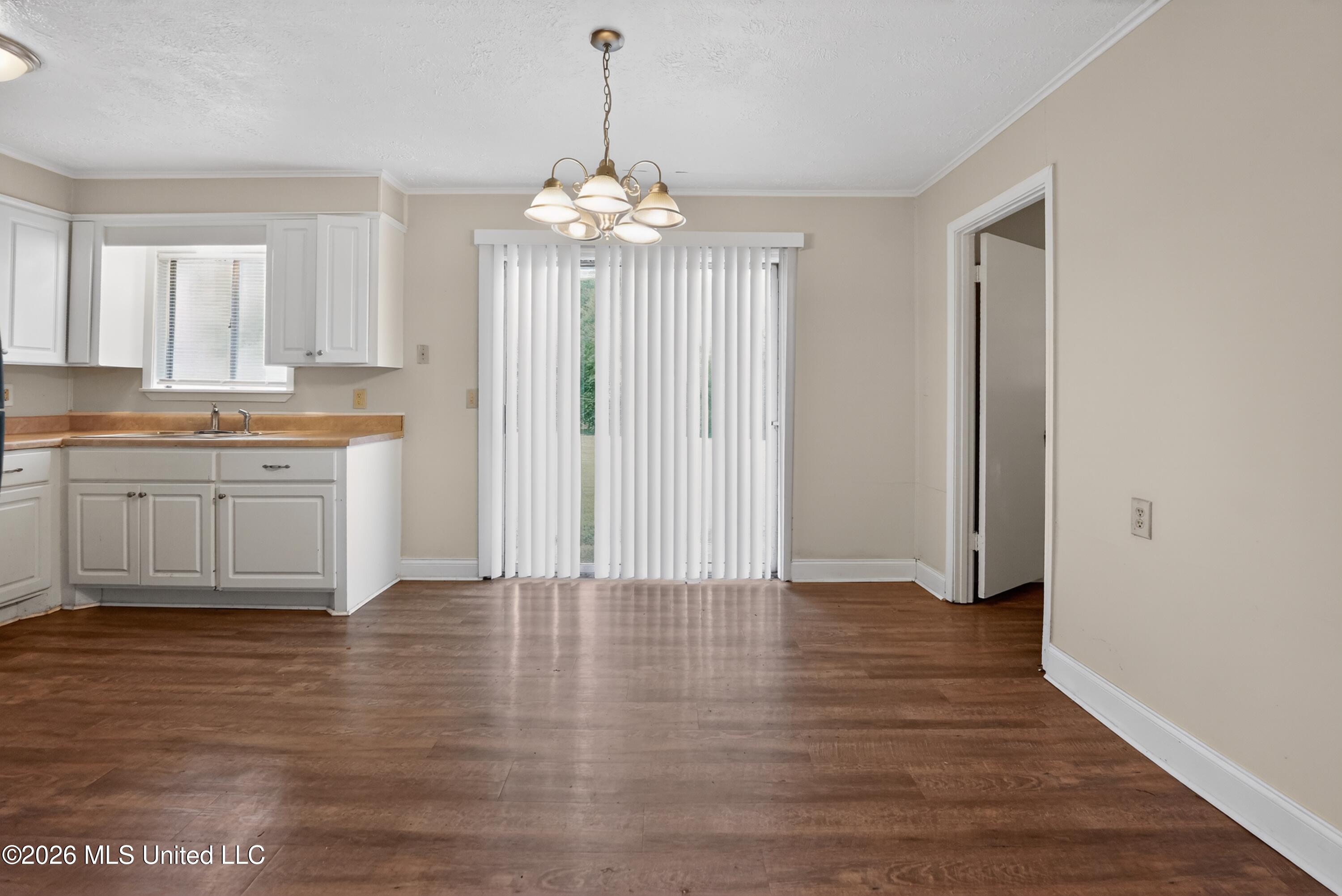 150 Hayes Drive Property Photo 26