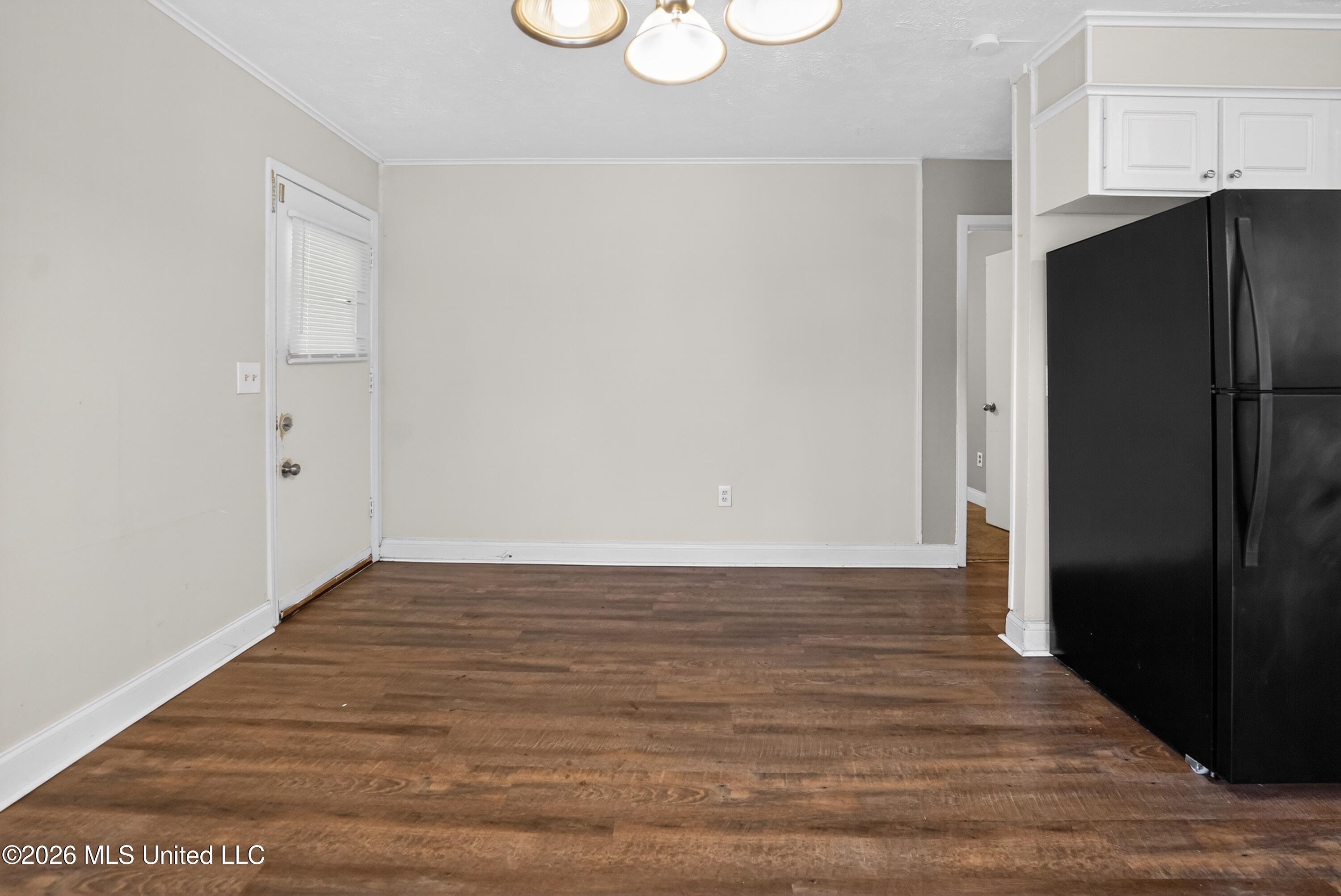 150 Hayes Drive Property Photo 27
