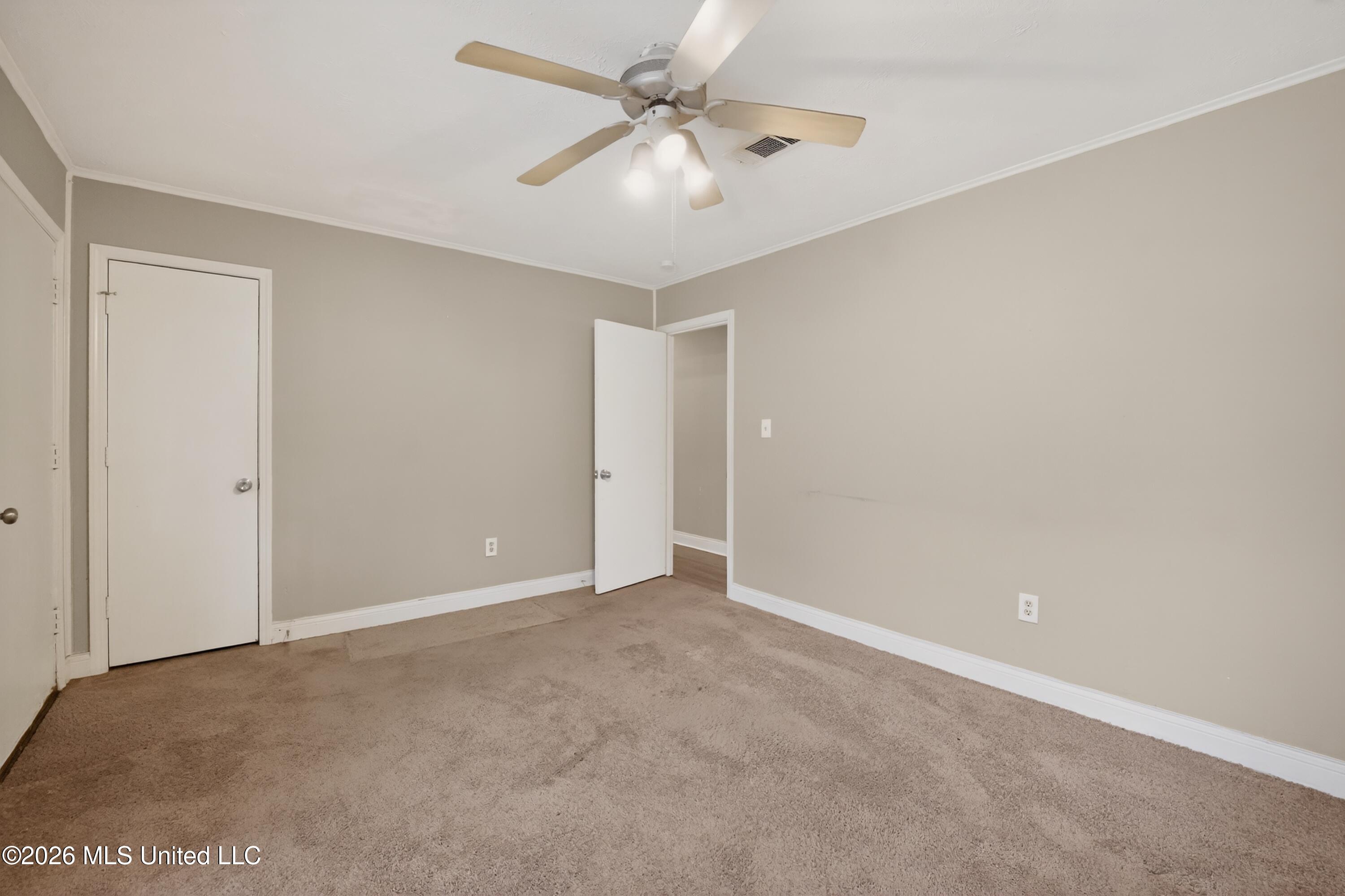 150 Hayes Drive Property Photo 34