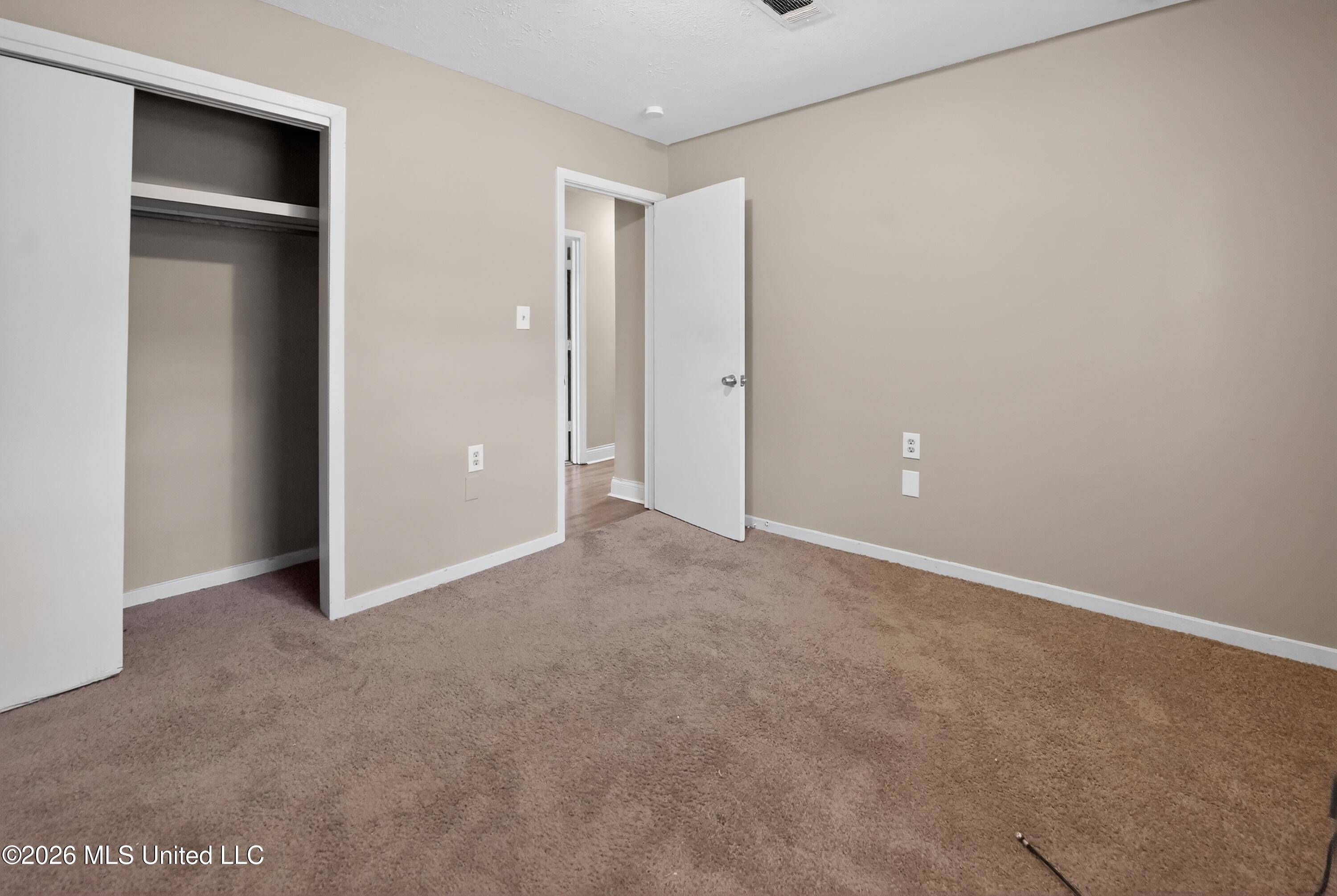 150 Hayes Drive Property Photo 38