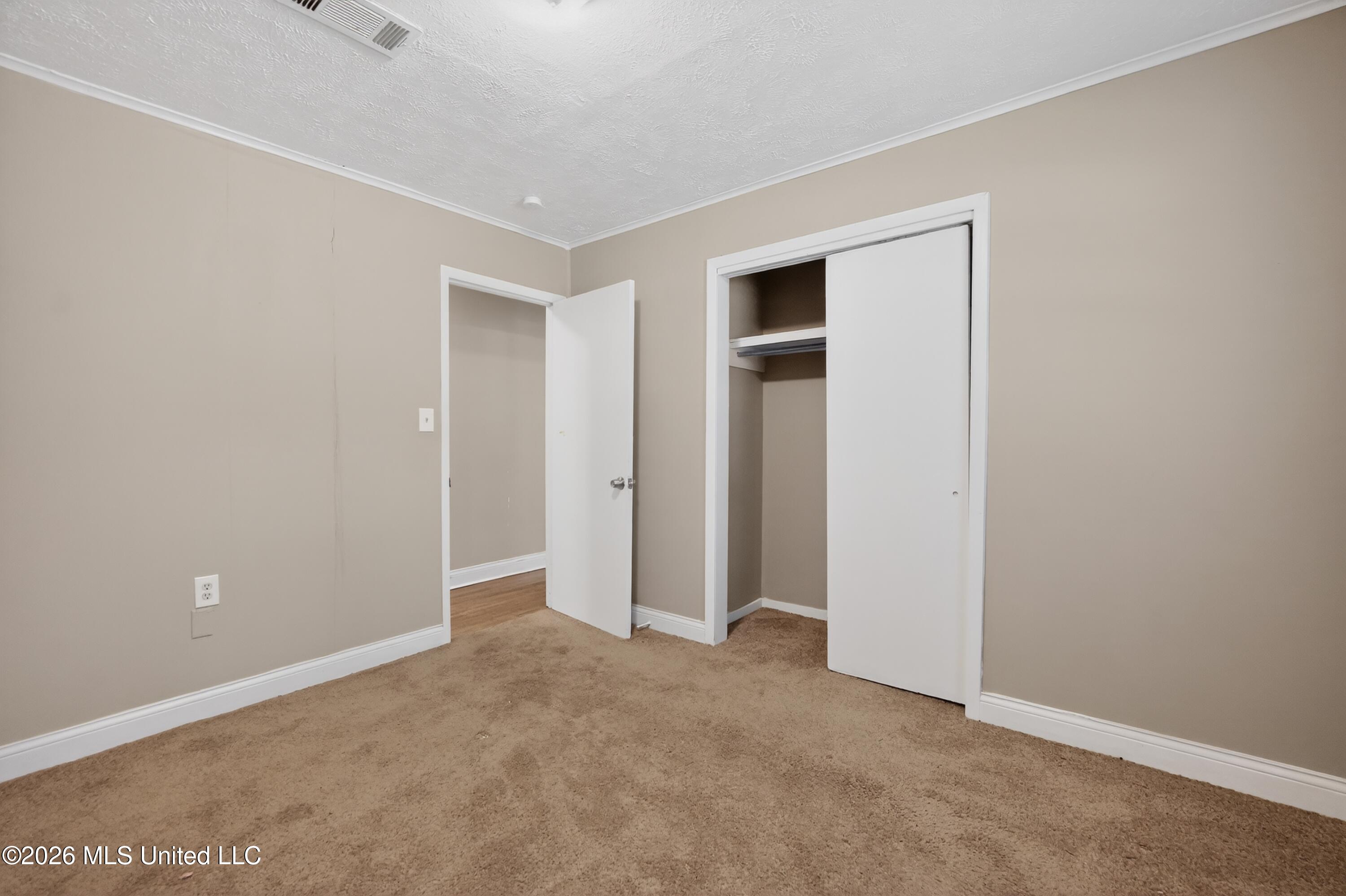 150 Hayes Drive Property Photo 40